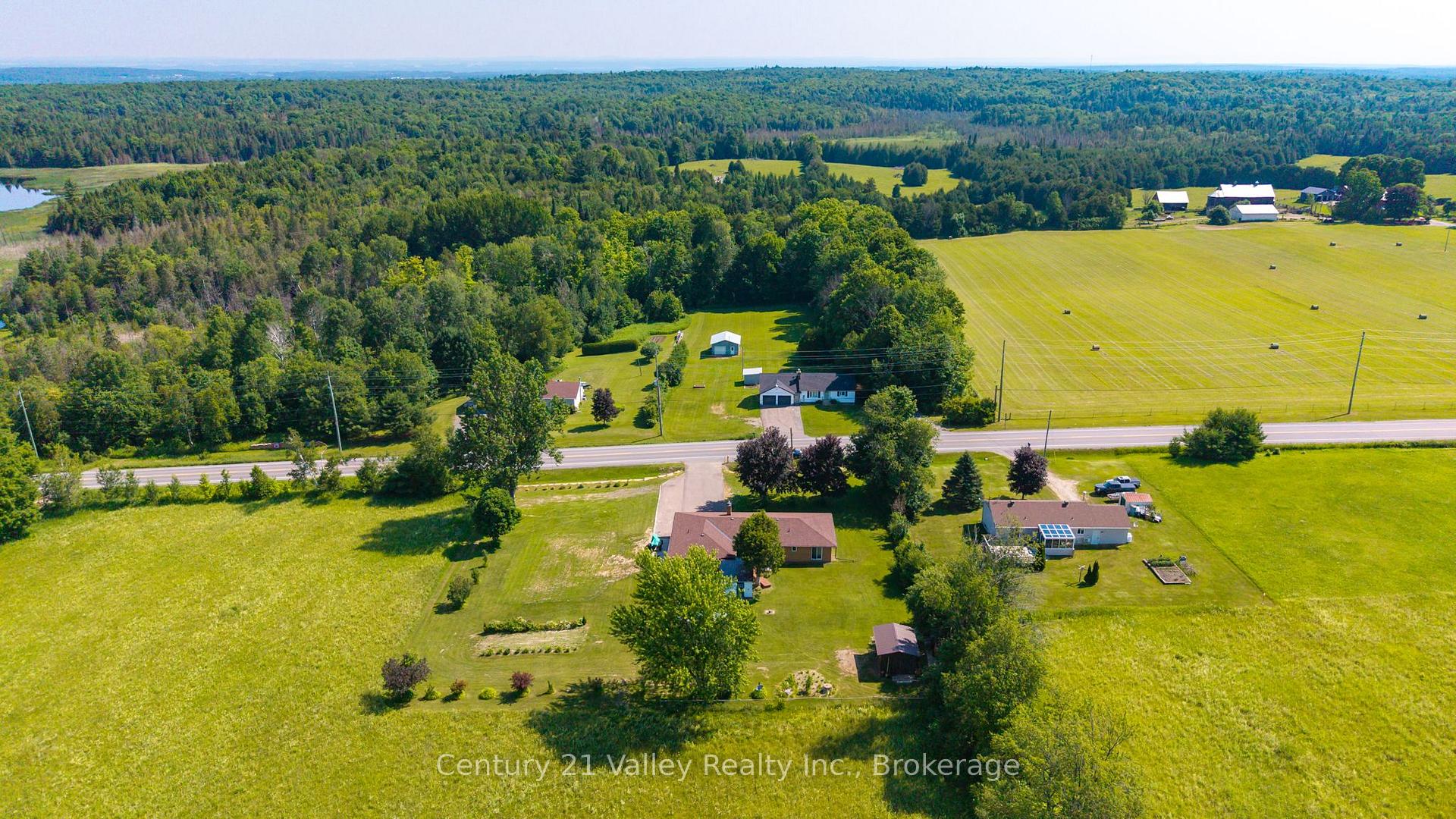 Photo 2 of 2935 Burnstown Road, Horton, Horton Twp — HOMEH