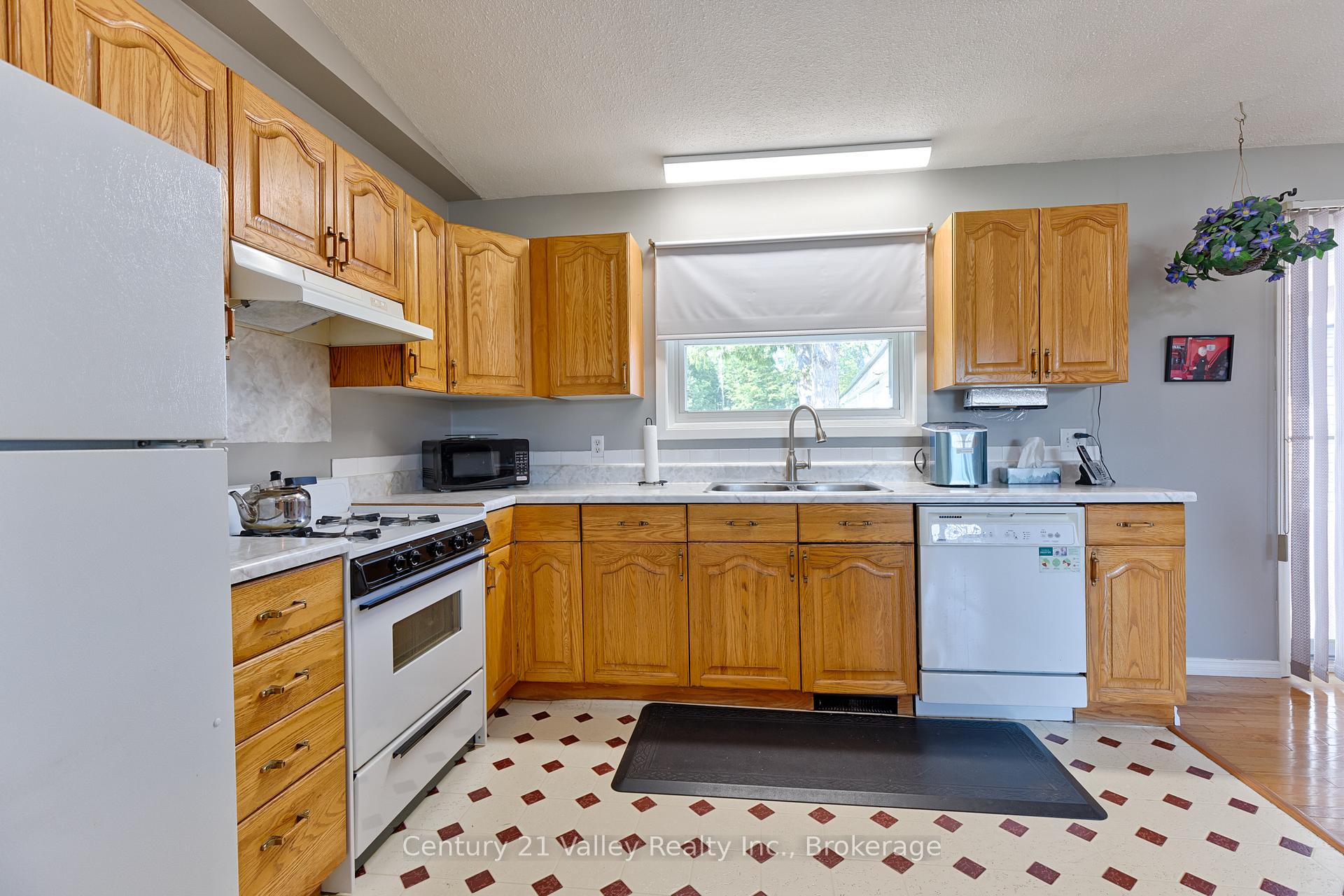 Photo 28 of 2935 Burnstown Road, Horton, Horton Twp — HOMEH