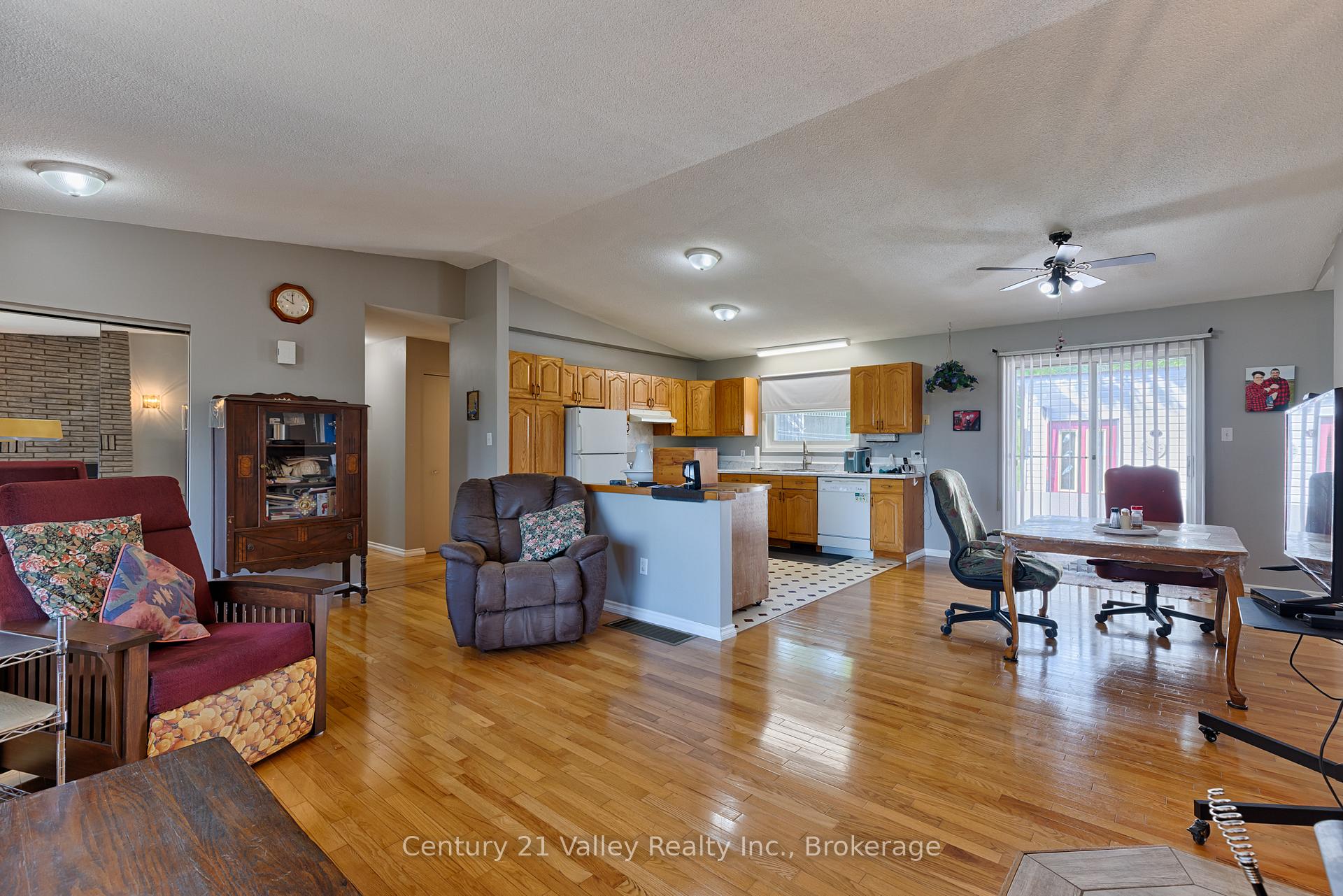 Photo 30 of 2935 Burnstown Road, Horton, Horton Twp — HOMEH