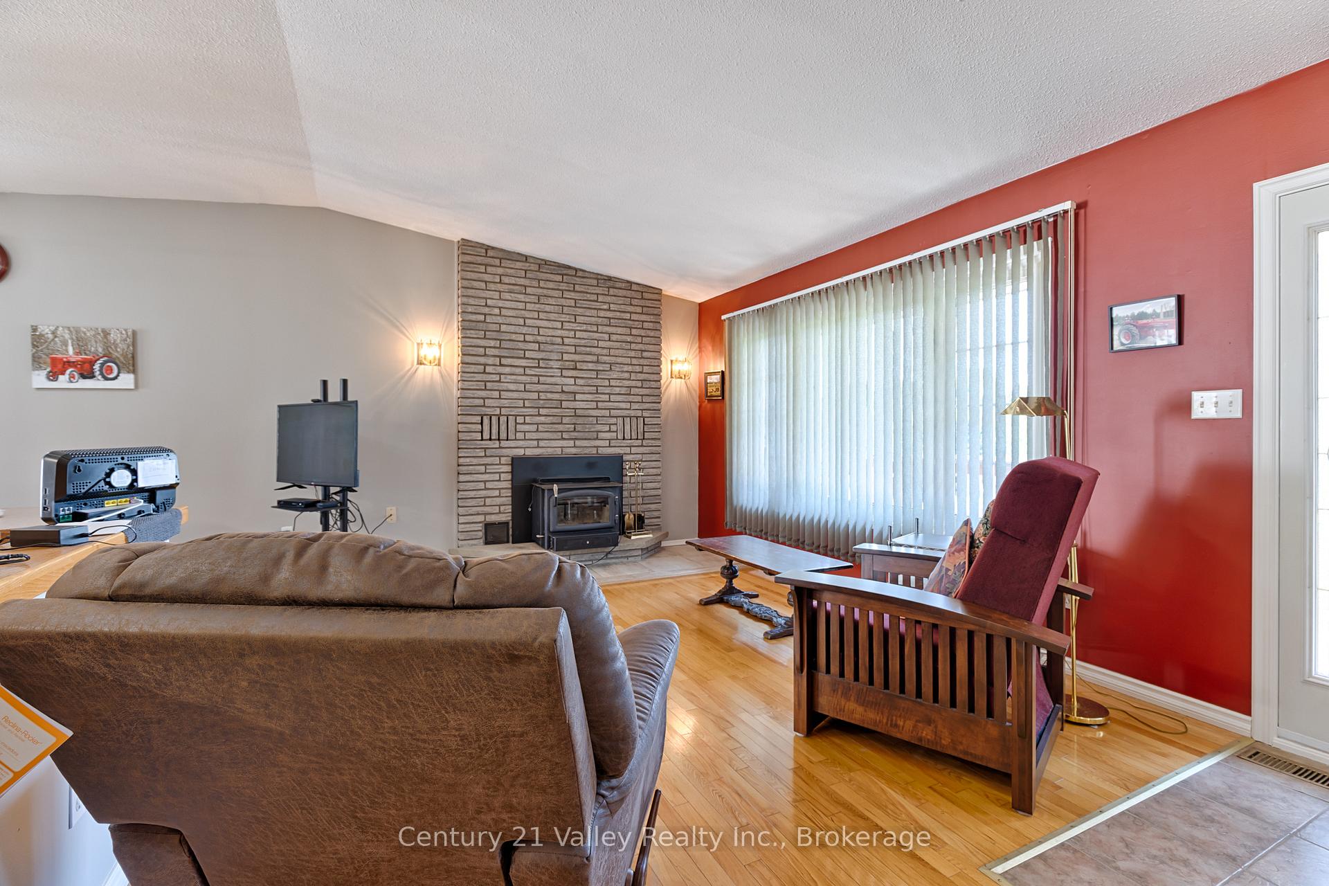 Photo 36 of 2935 Burnstown Road, Horton, Horton Twp — HOMEH