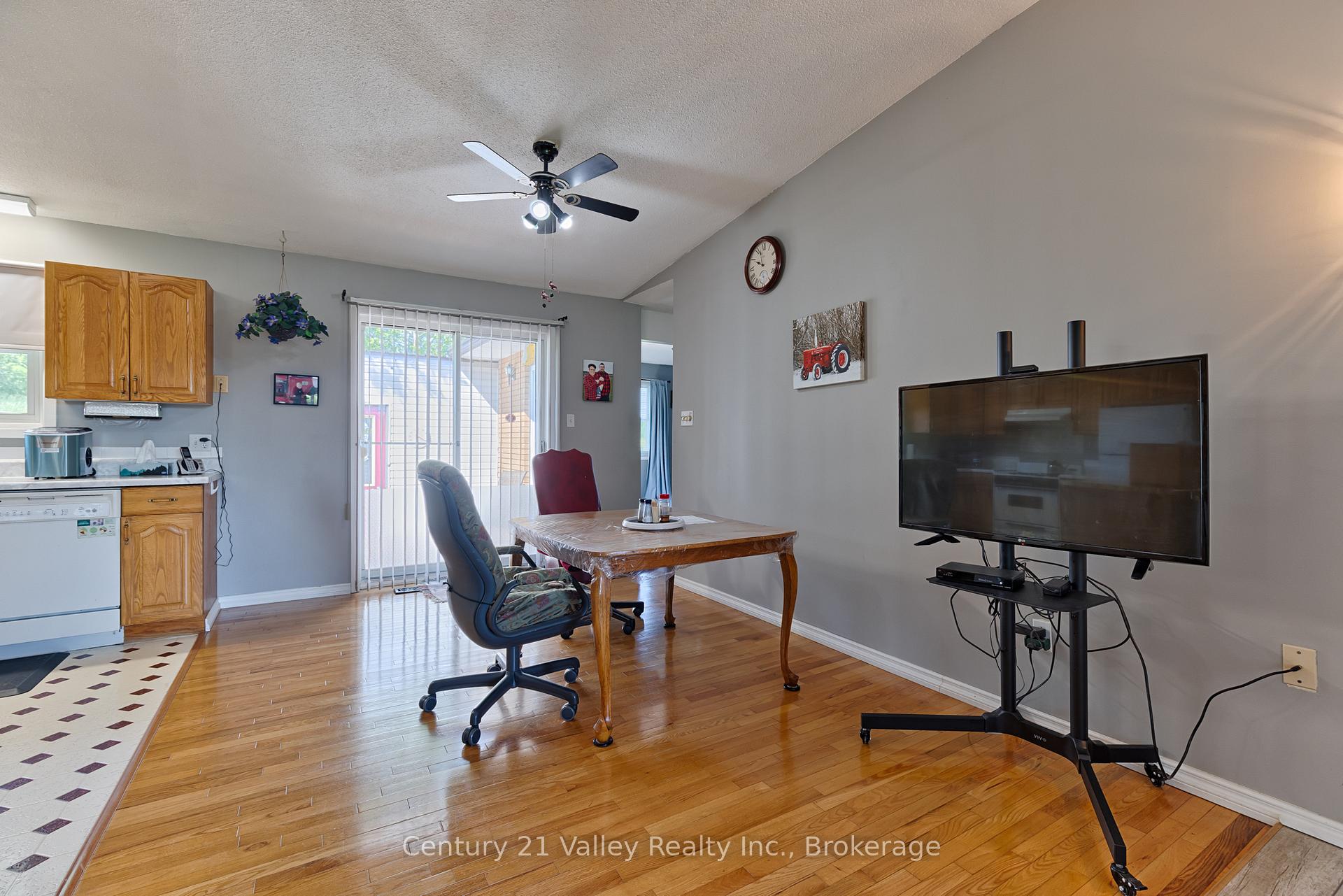 Photo 37 of 2935 Burnstown Road, Horton, Horton Twp — HOMEH
