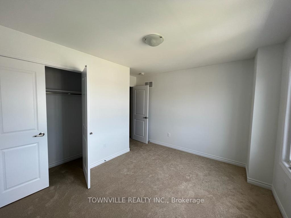 Photo 17 of 18 Lincoln Drive, Belleville, Belleville Ward — HOMEH