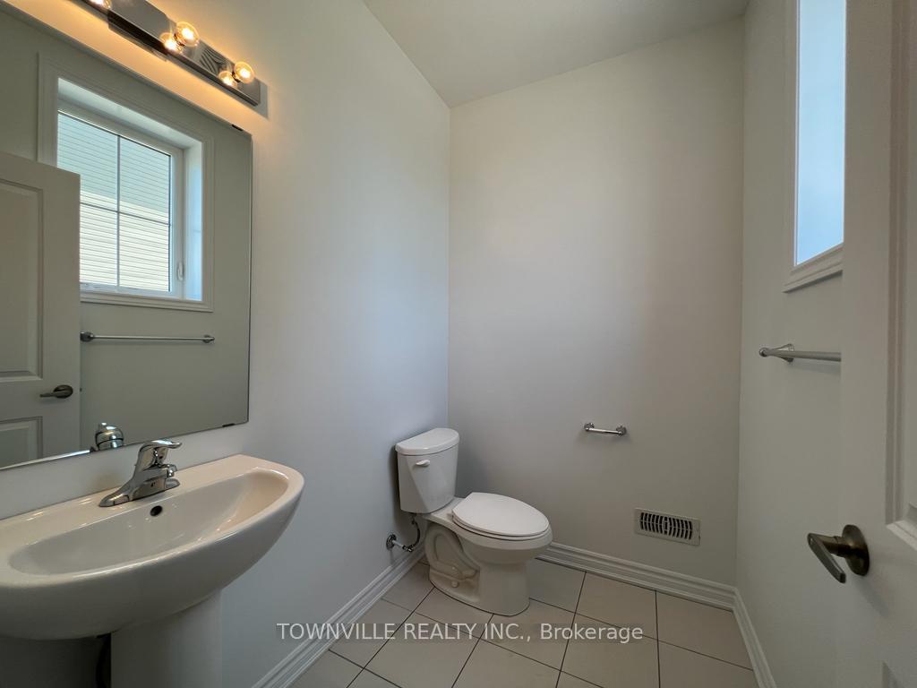 Photo 24 of 18 Lincoln Drive, Belleville, Belleville Ward — HOMEH