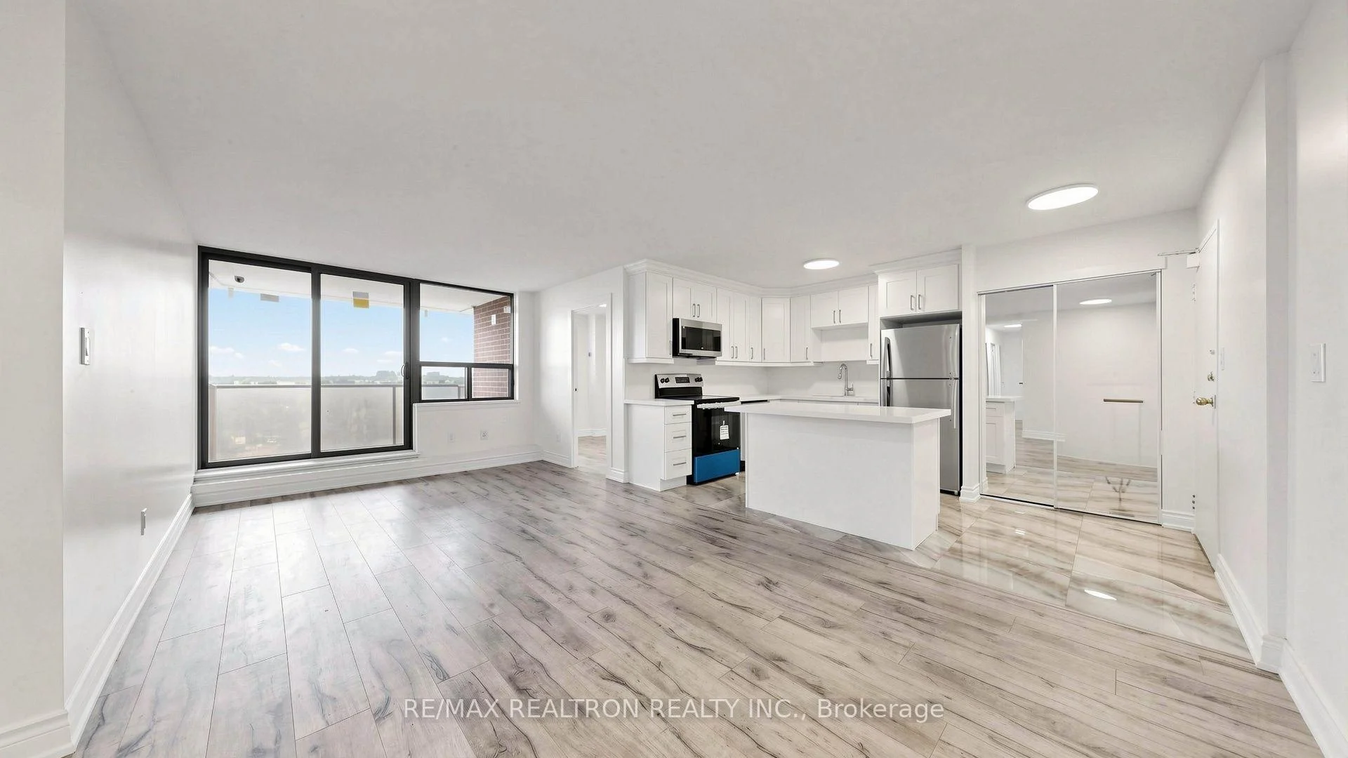 Photo 2 of Unit 1215, 100 Wingarden Court, Scarborough, Malvern — HOMEH