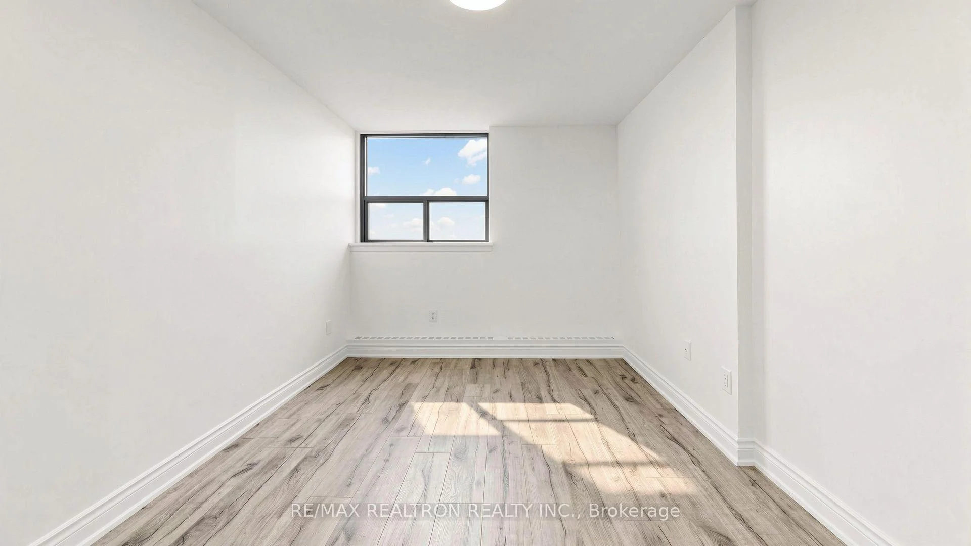 Photo 29 of Unit 1215, 100 Wingarden Court, Scarborough, Malvern — HOMEH