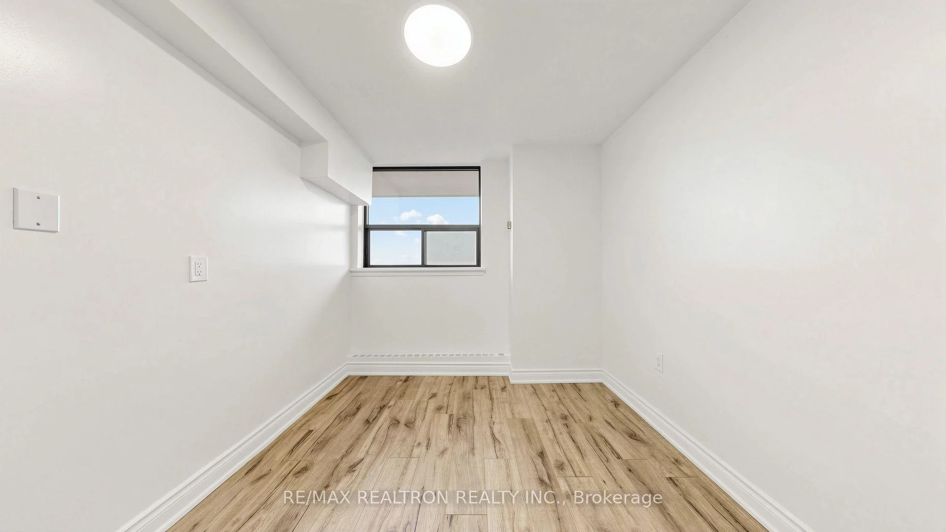 Photo 32 of Unit 1215, 100 Wingarden Court, Scarborough, Malvern — HOMEH