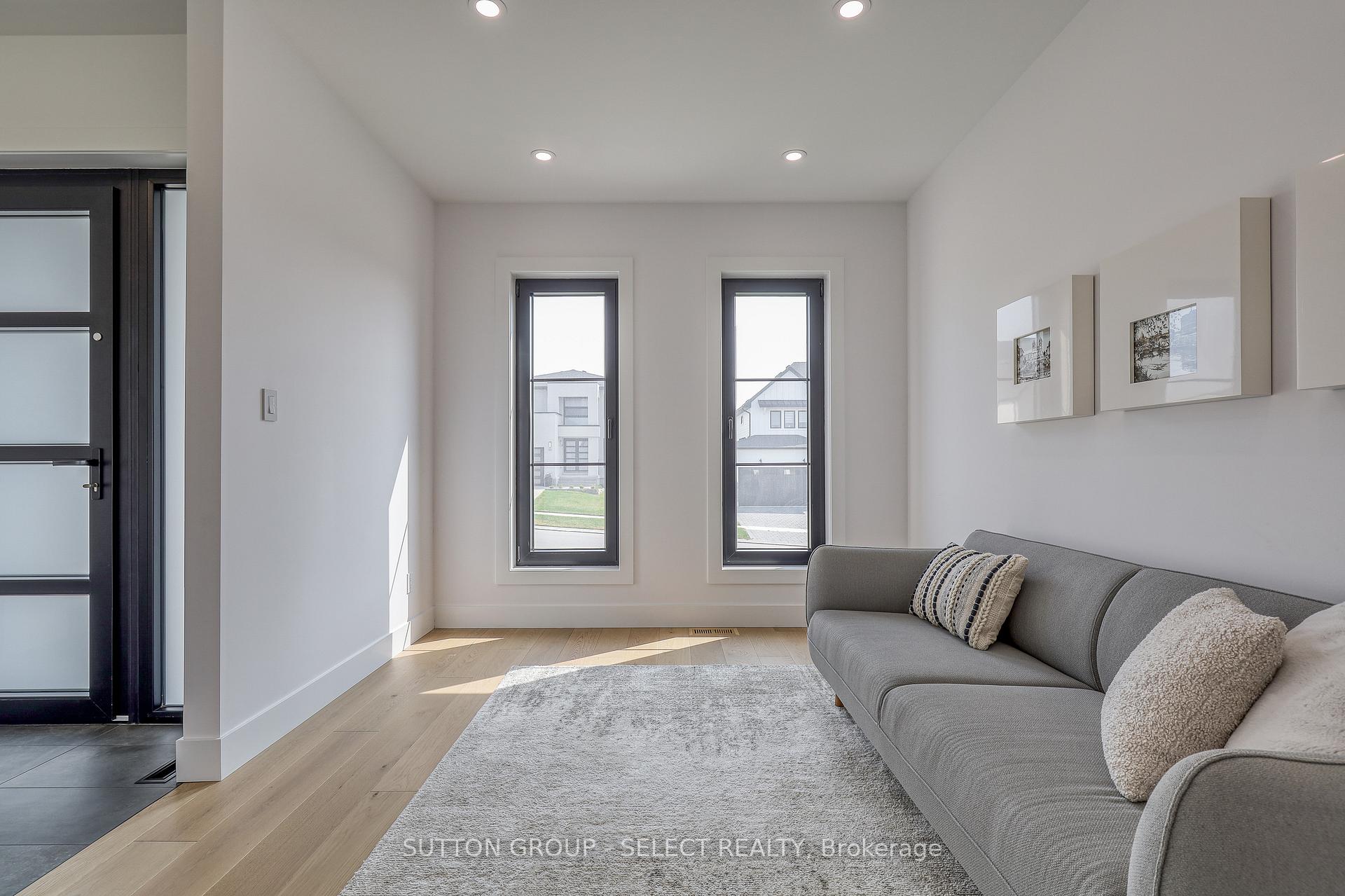 Photo 6 of 61 Crestview Drive, Middlesex Centre, Kilworth — HOMEH