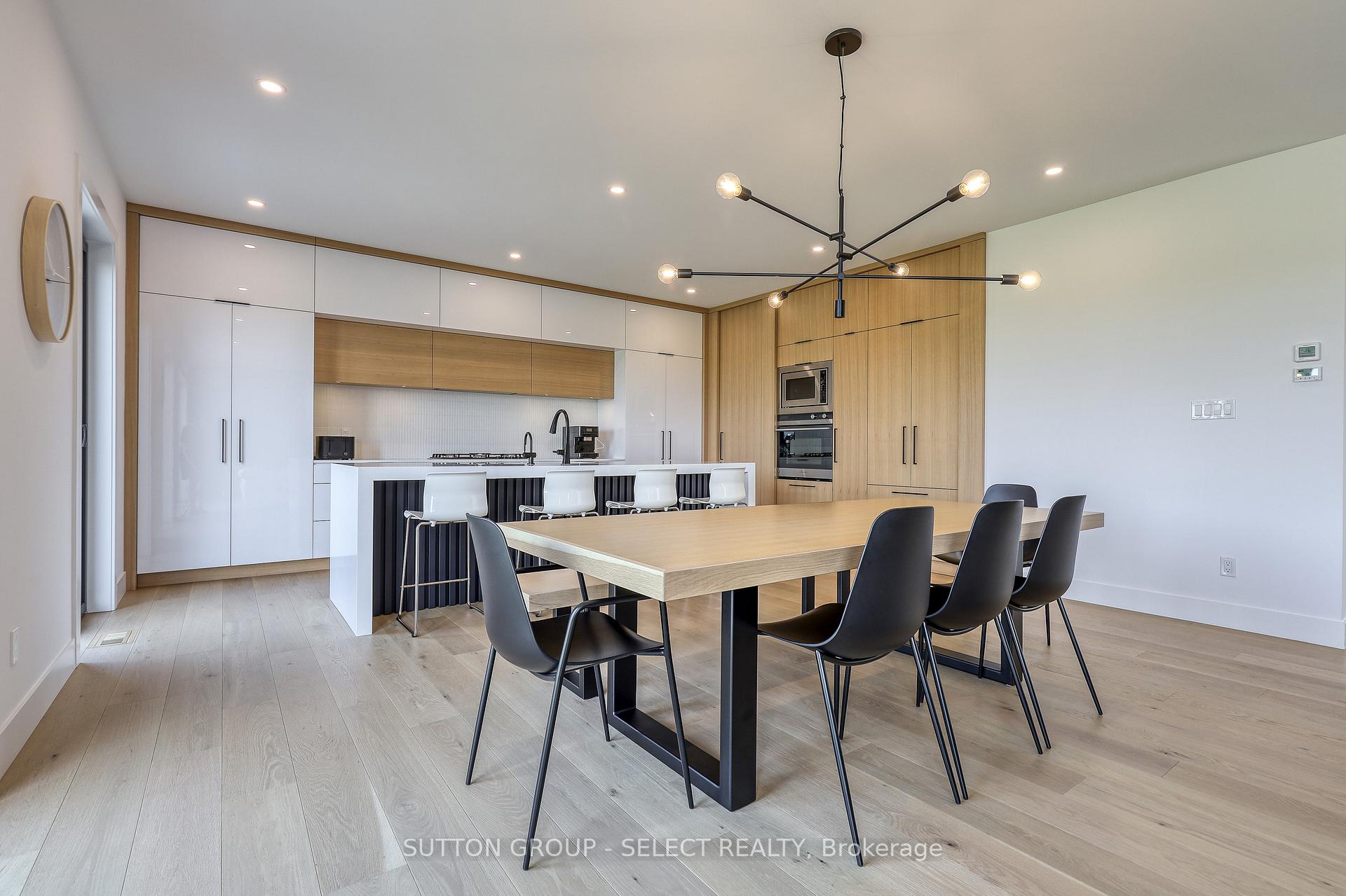 Photo 12 of 61 Crestview Drive, Middlesex Centre, Kilworth — HOMEH
