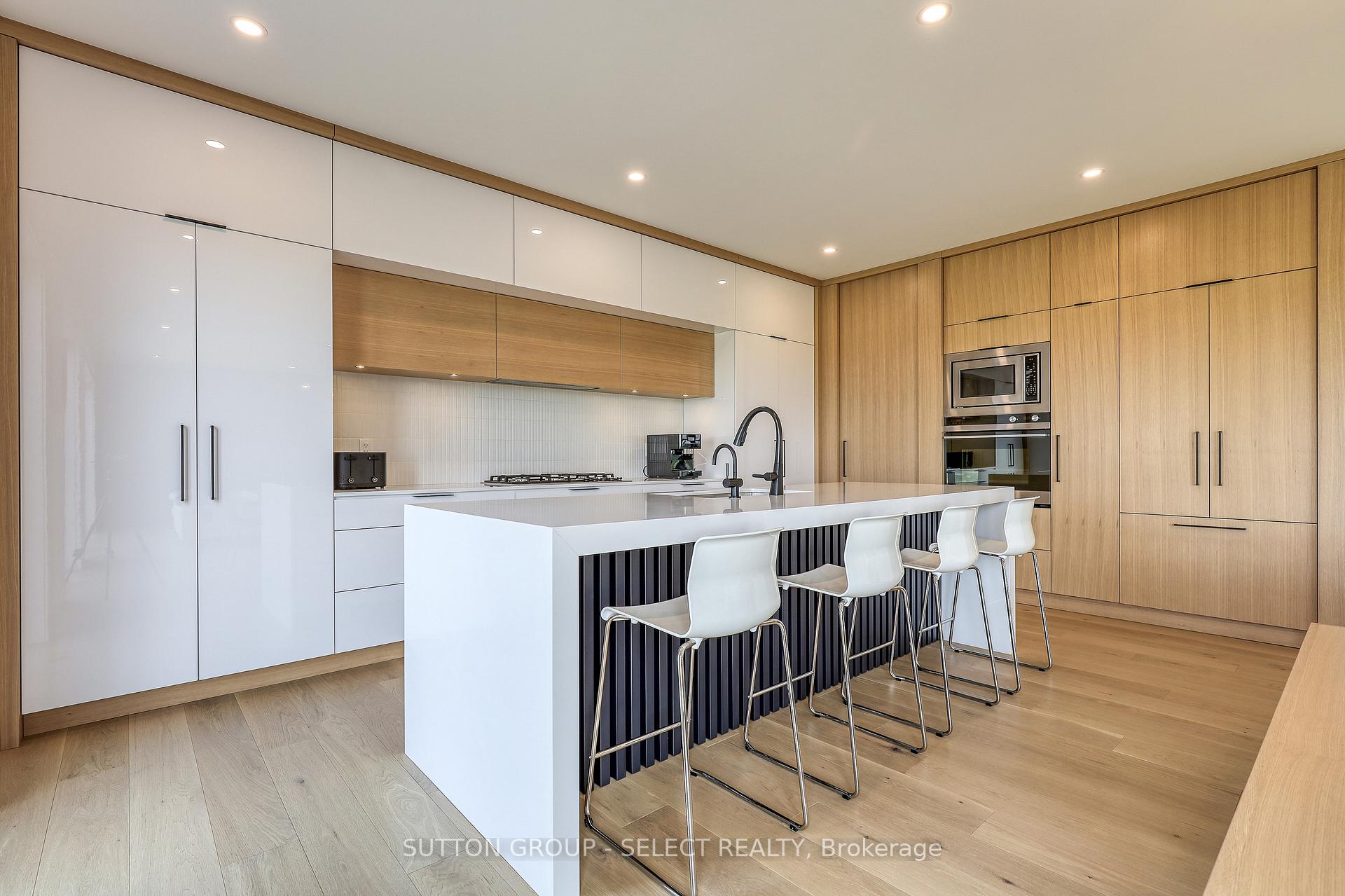 Photo 16 of 61 Crestview Drive, Middlesex Centre, Kilworth — HOMEH