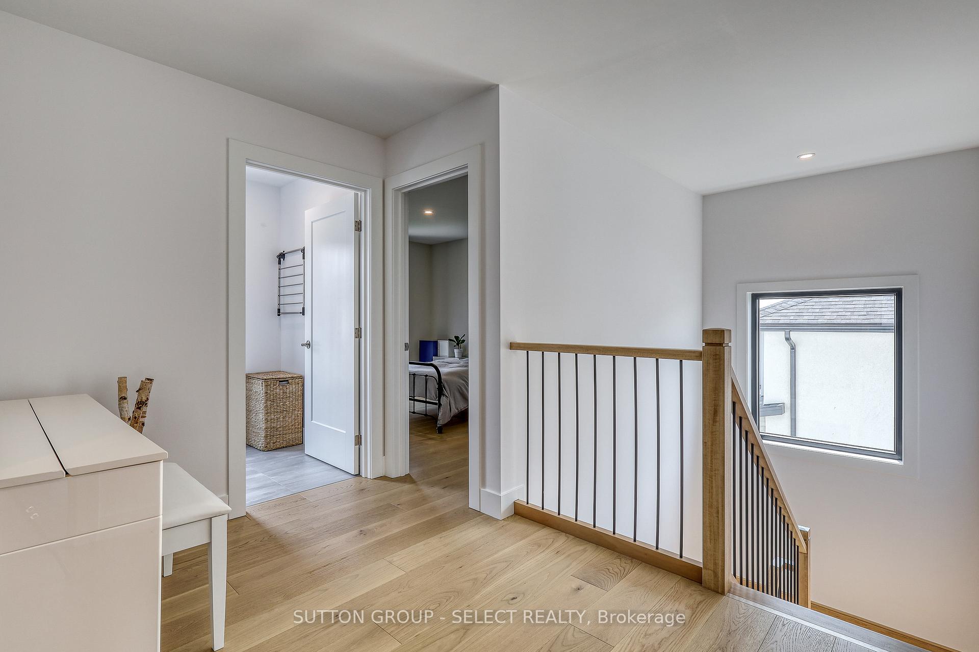 Photo 27 of 61 Crestview Drive, Middlesex Centre, Kilworth — HOMEH