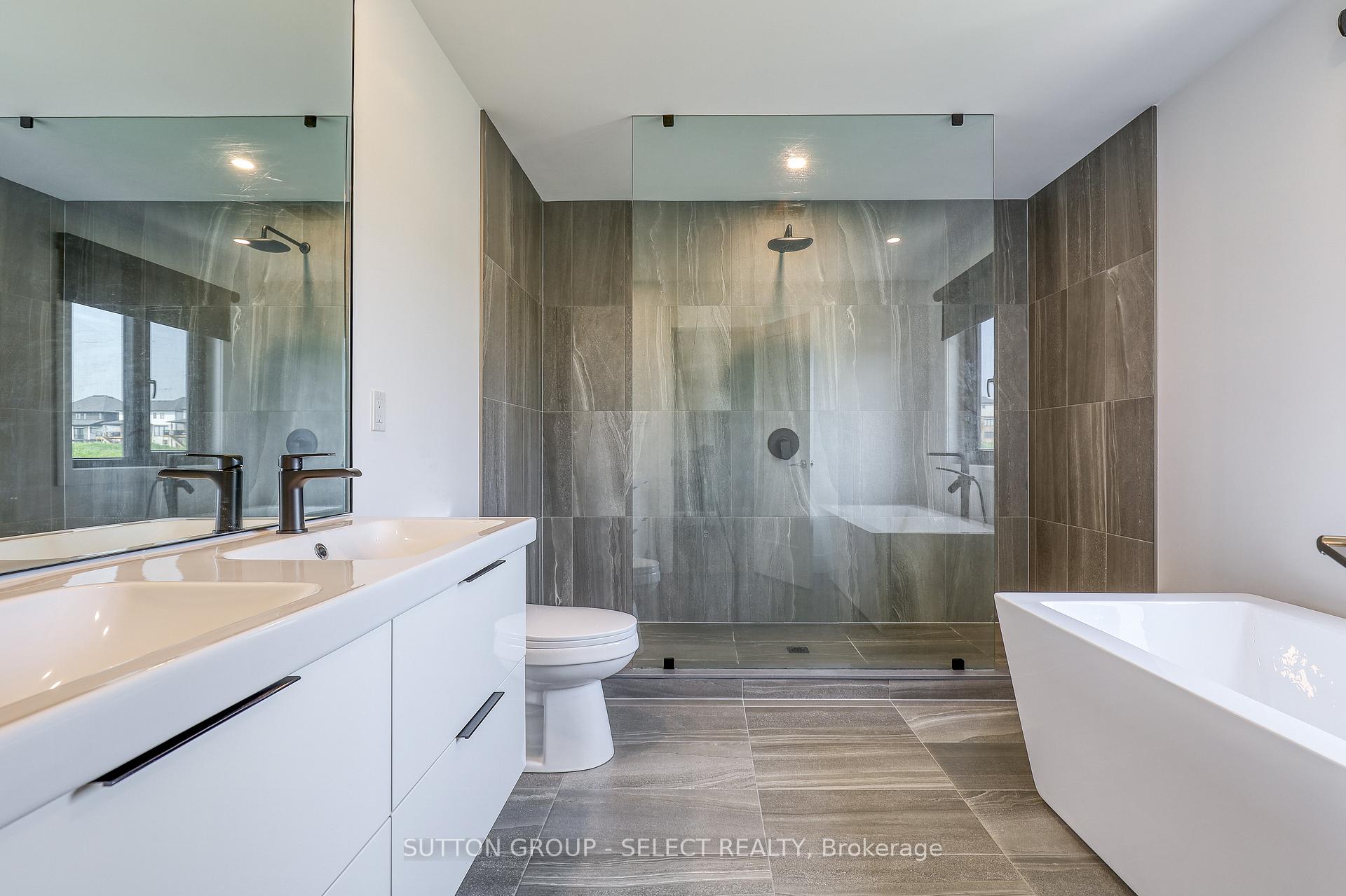 Photo 40 of 61 Crestview Drive, Middlesex Centre, Kilworth — HOMEH