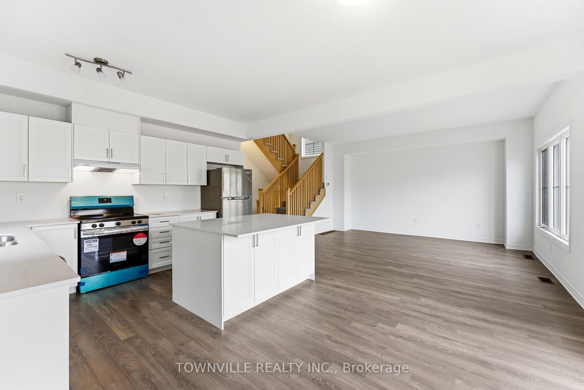 Photo 10 of 10 Bradden Crescent, Belleville, Belleville Ward — HOMEH