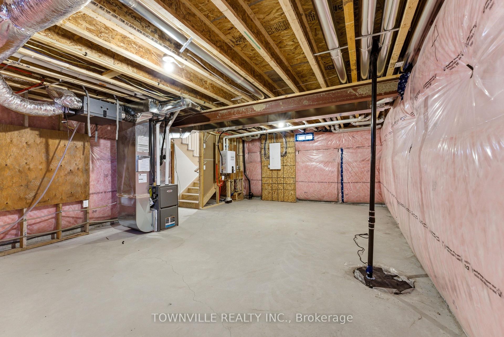 Photo 30 of 10 Bradden Crescent, Belleville, Belleville Ward — HOMEH