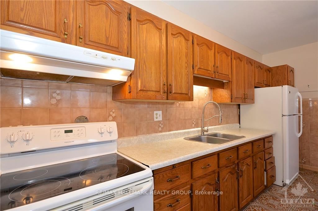 Photo 7 of 205 Rochester Street, Ottawa, West Centre Town — HOMEH