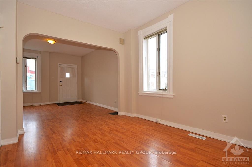 Photo 10 of 205 Rochester Street, Ottawa, West Centre Town — HOMEH