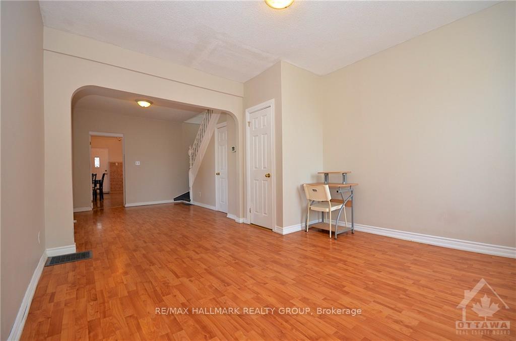 Photo 15 of 205 Rochester Street, Ottawa, West Centre Town — HOMEH