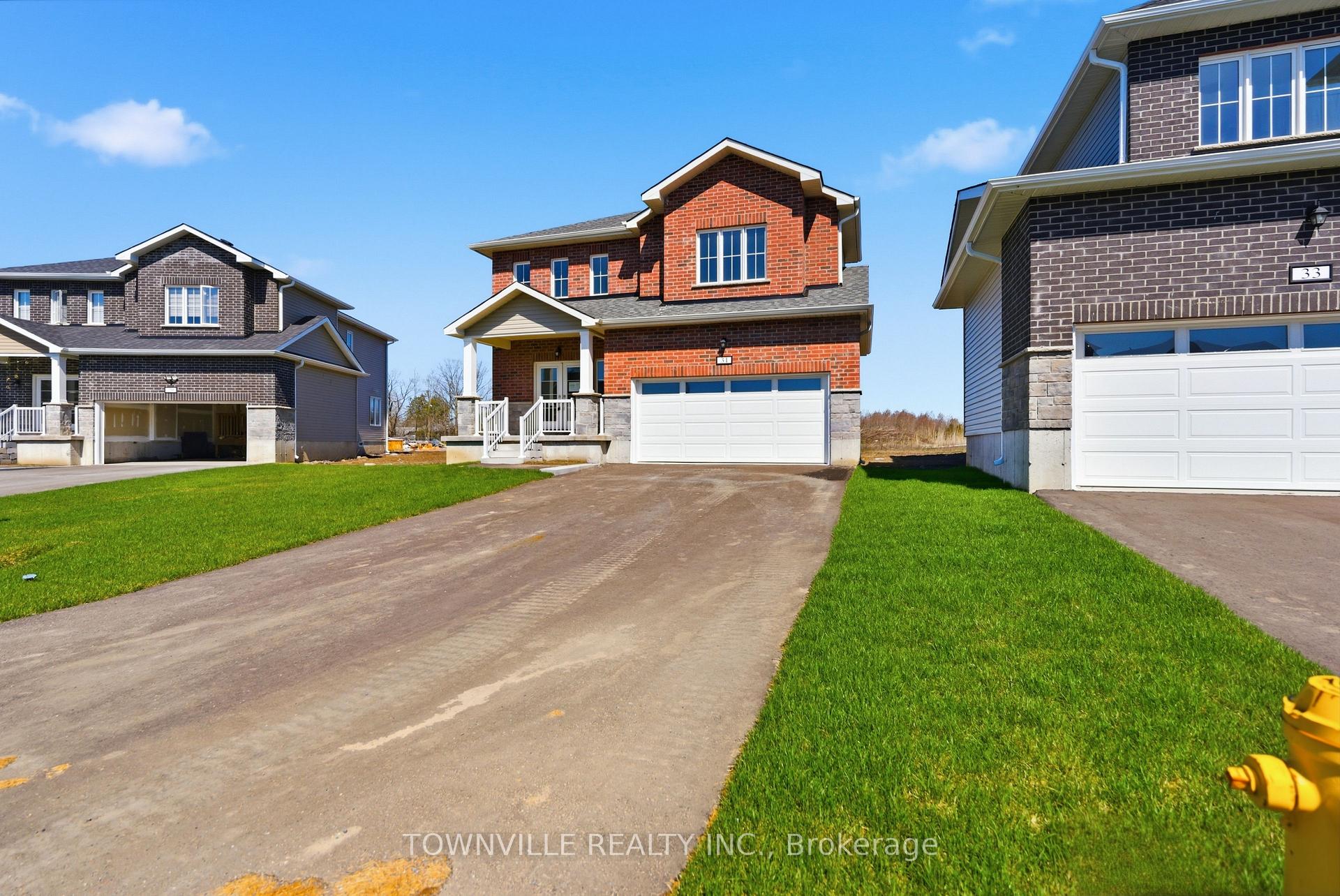 Photo 3 of 31 Bradden Crescent, Belleville, Belleville Ward — HOMEH