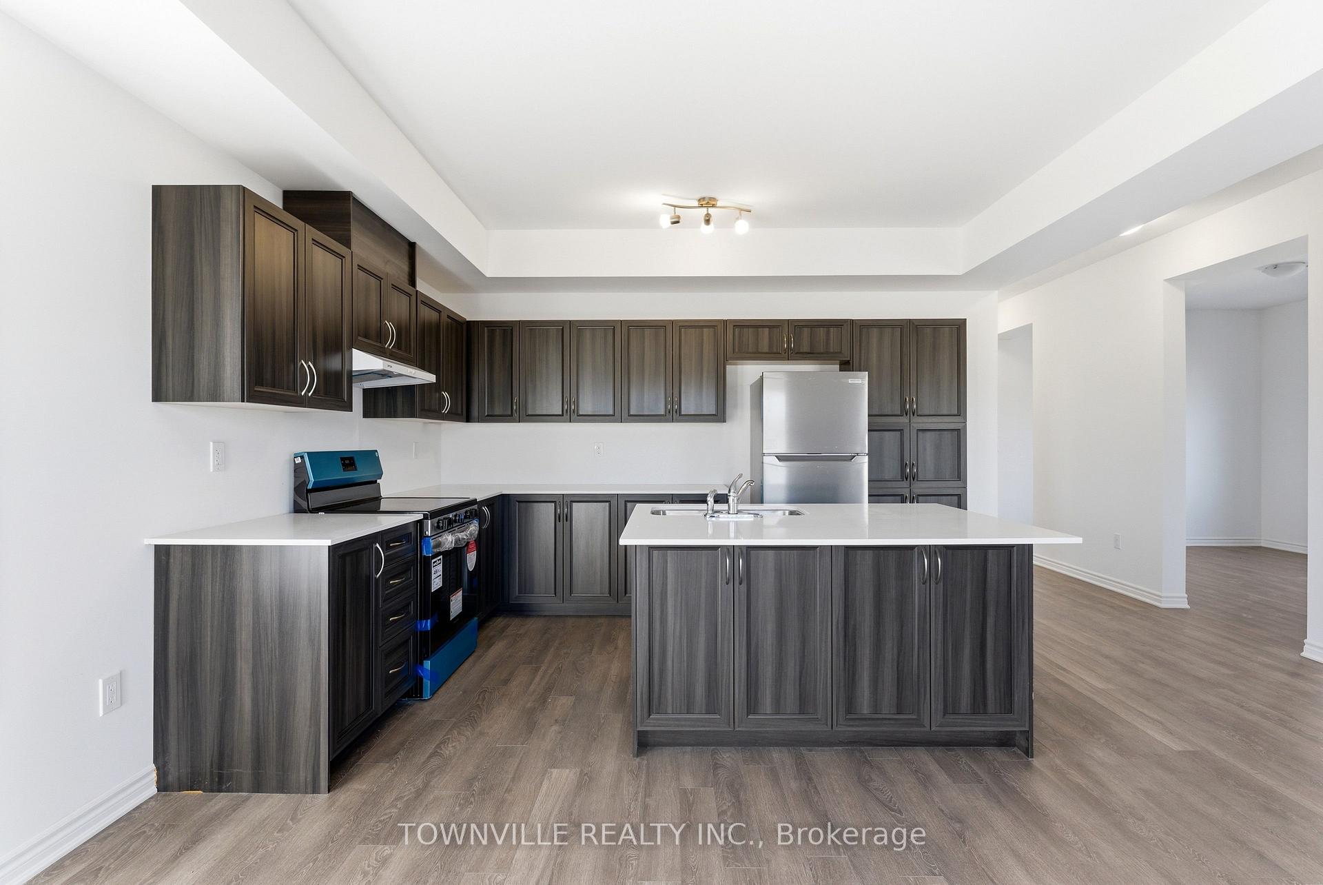 Photo 16 of 31 Bradden Crescent, Belleville, Belleville Ward — HOMEH