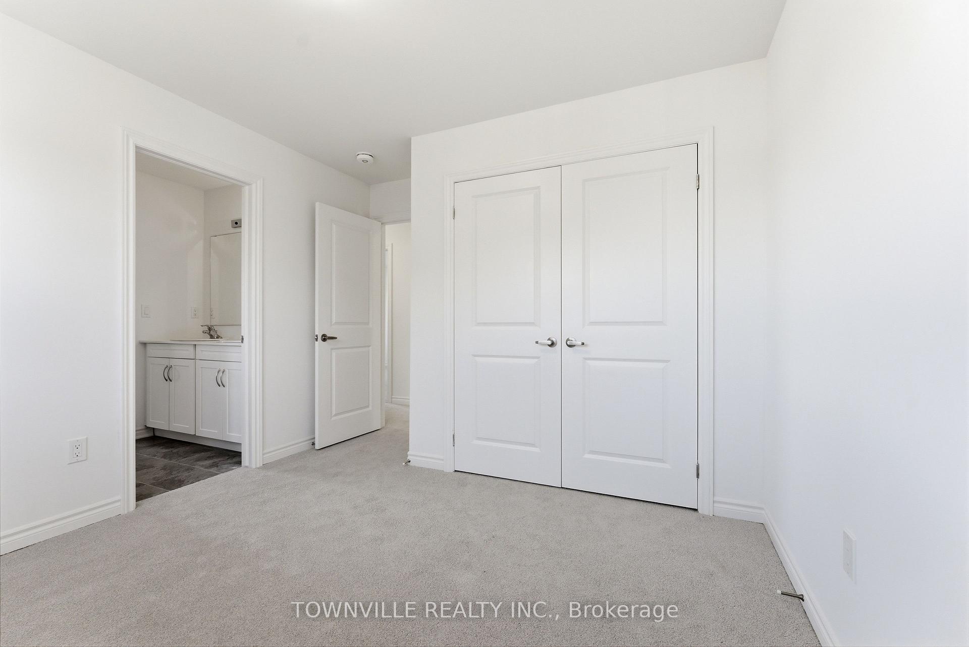 Photo 25 of 31 Bradden Crescent, Belleville, Belleville Ward — HOMEH