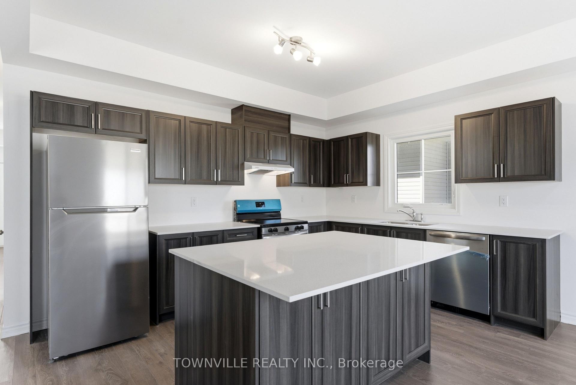 Photo 9 of 59 Bradden Crescent, Belleville, Belleville Ward — HOMEH