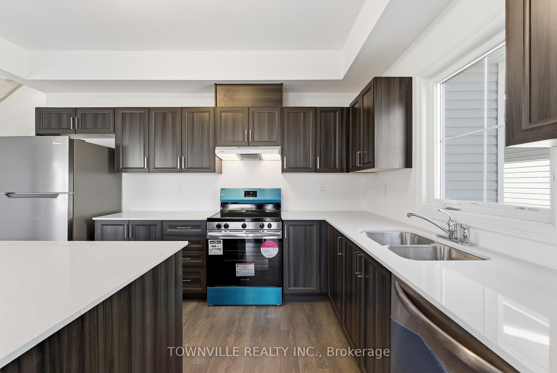 Photo 10 of 59 Bradden Crescent, Belleville, Belleville Ward — HOMEH