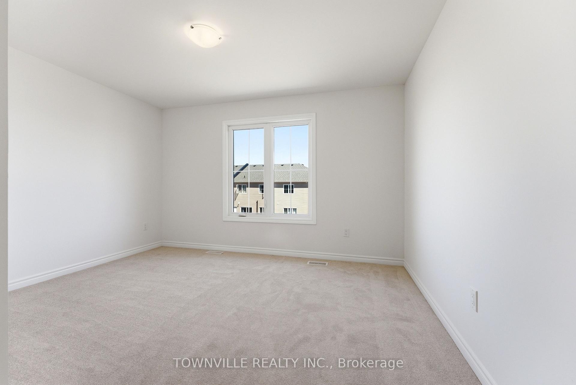 Photo 18 of 59 Bradden Crescent, Belleville, Belleville Ward — HOMEH