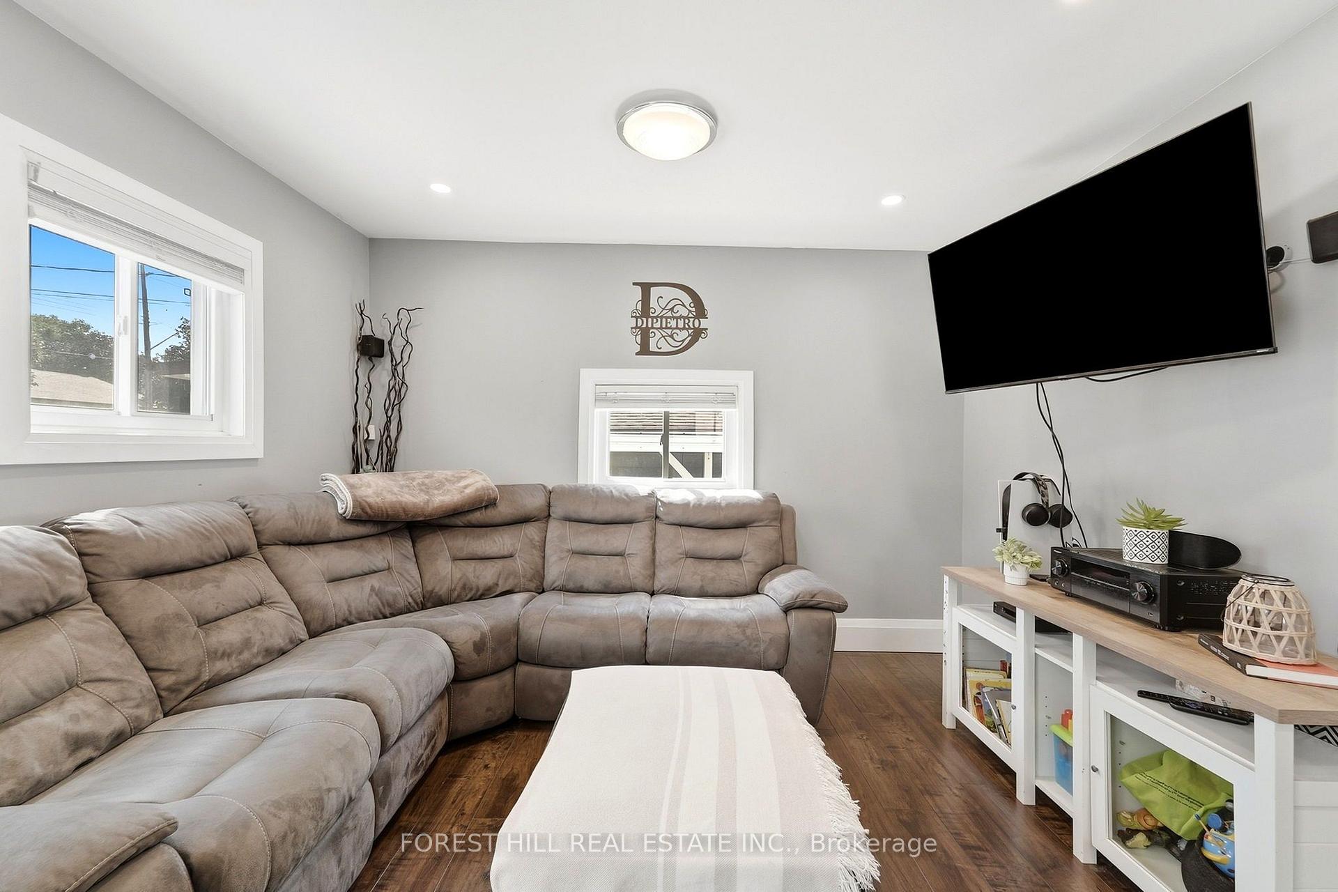 Photo 6 of 662 Cochrane Road, Hamilton, Rosedale — HOMEH