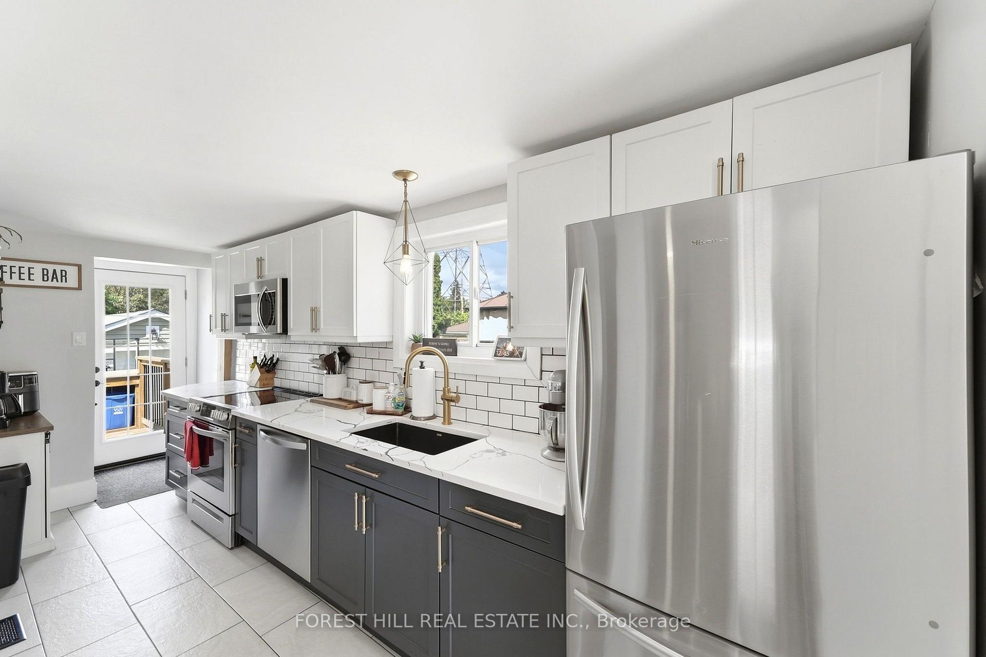 Photo 9 of 662 Cochrane Road, Hamilton, Rosedale — HOMEH