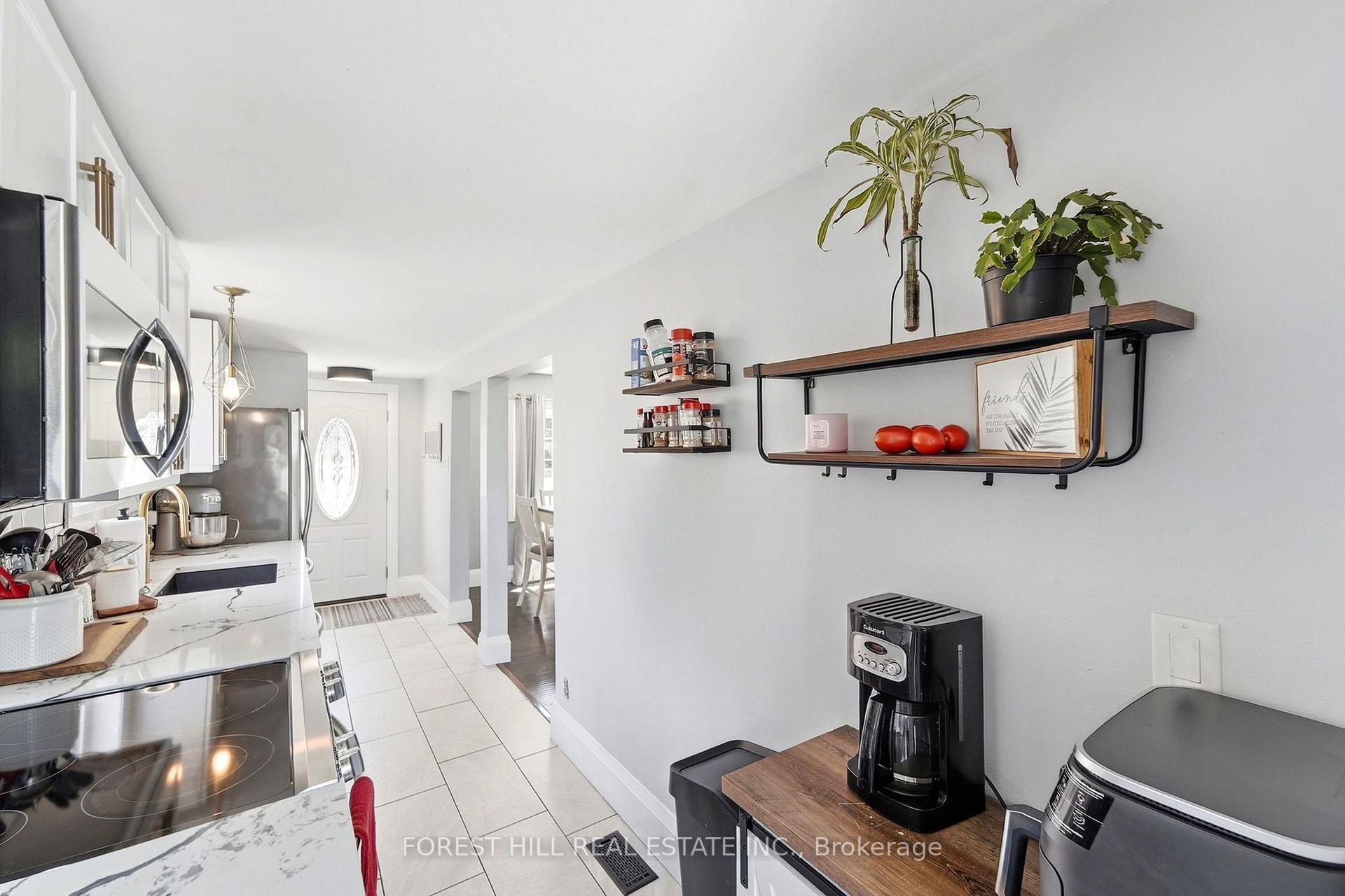 Photo 11 of 662 Cochrane Road, Hamilton, Rosedale — HOMEH