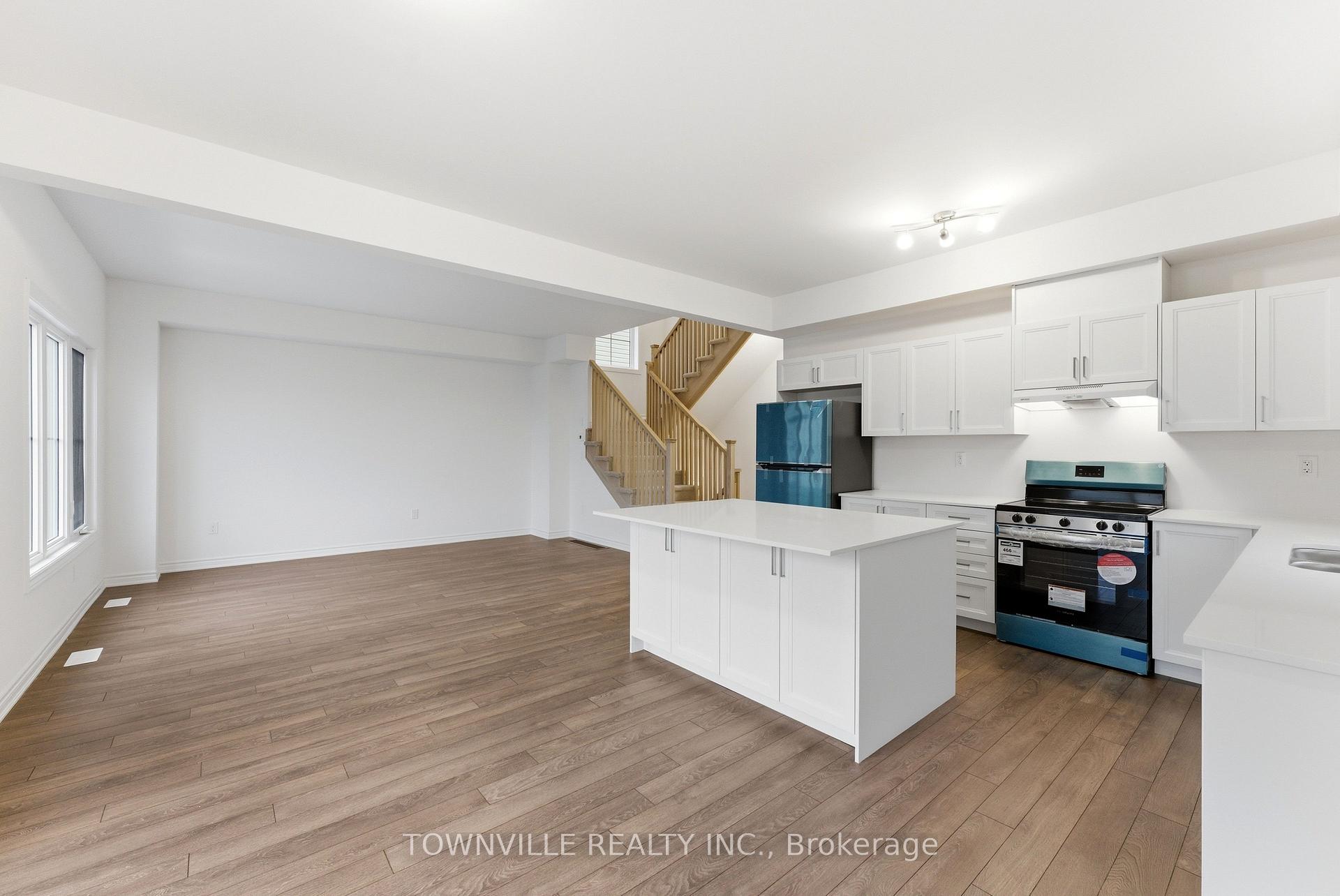 Photo 11 of 55 Bradden Crescent, Belleville, Belleville Ward — HOMEH