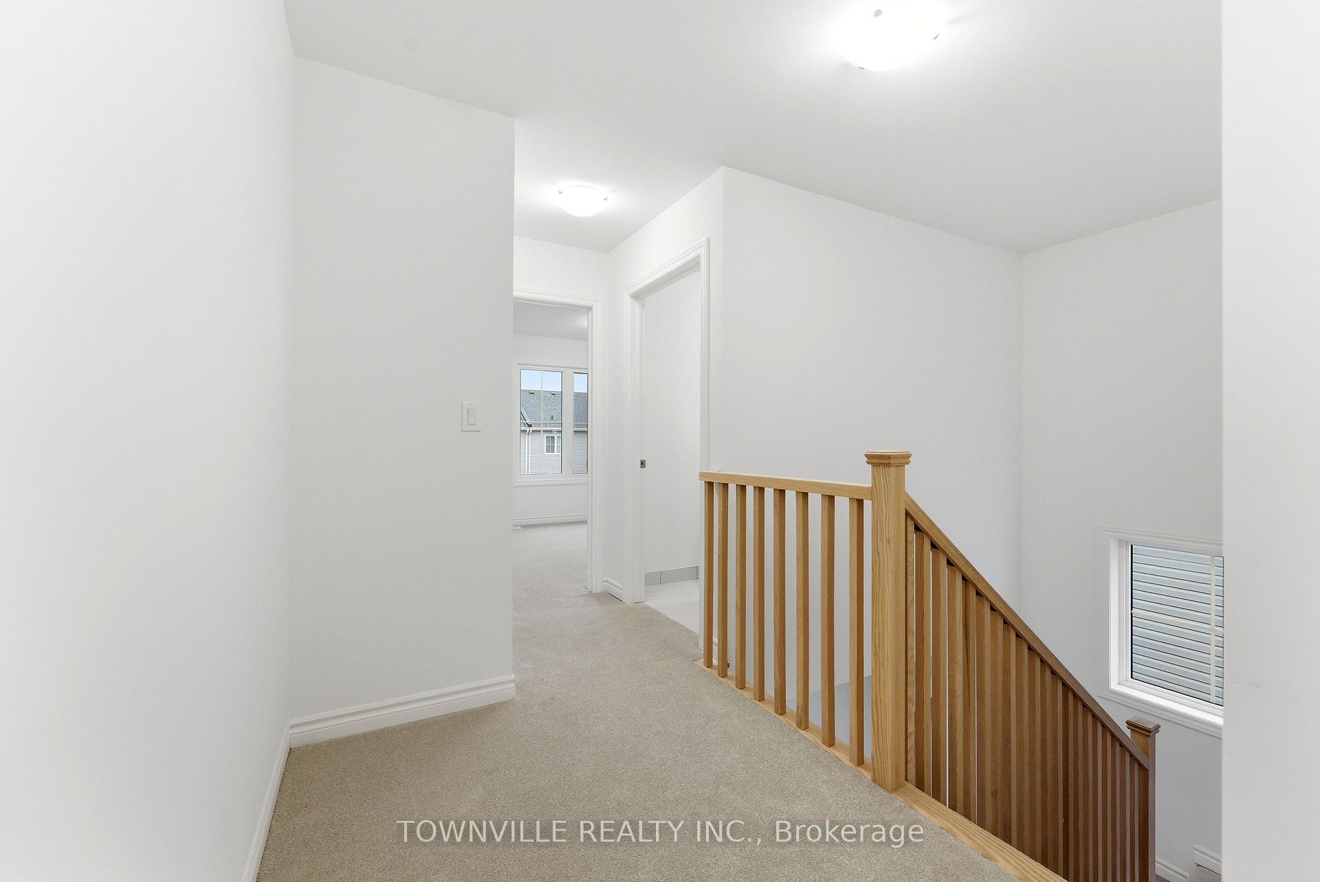 Photo 13 of 55 Bradden Crescent, Belleville, Belleville Ward — HOMEH