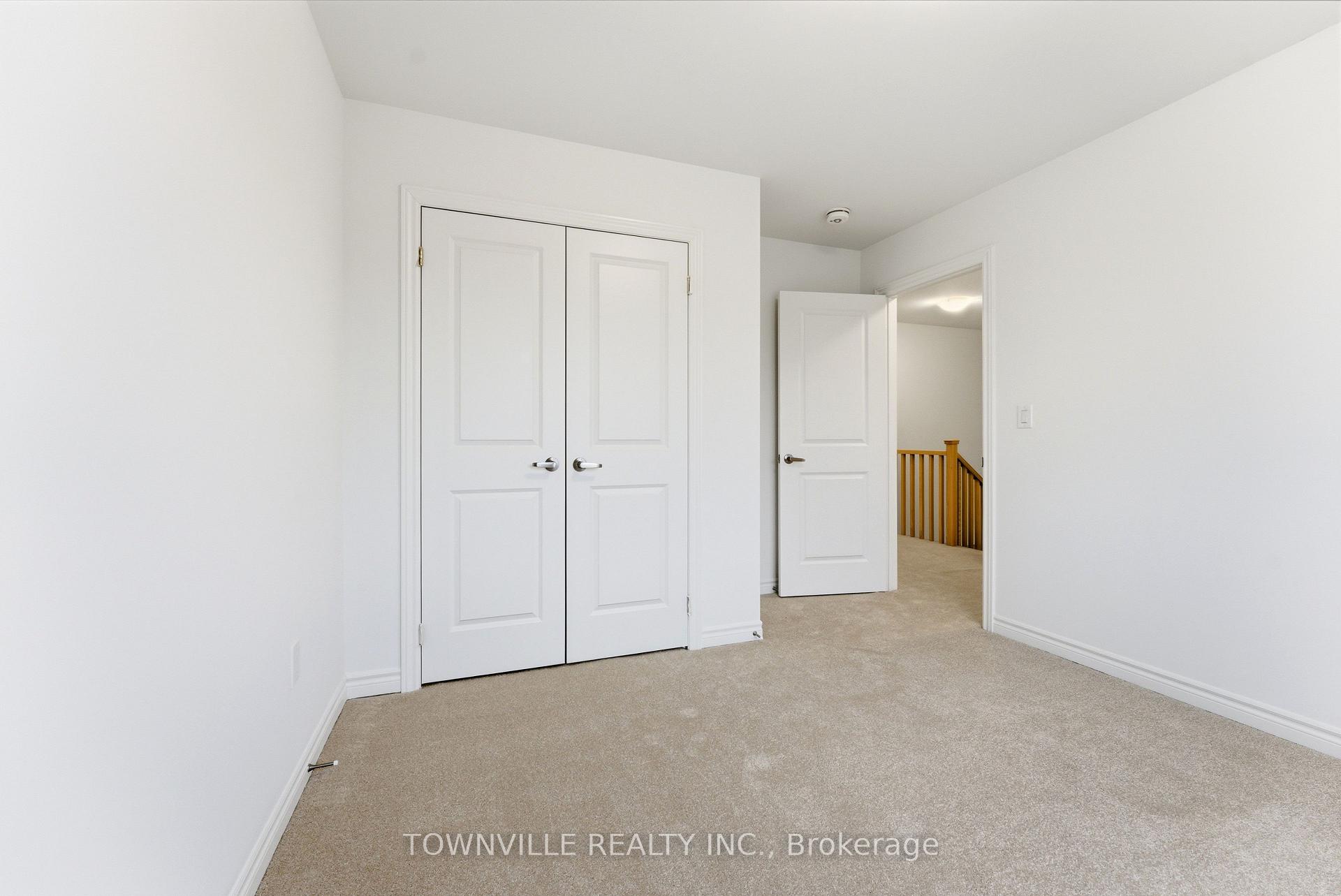 Photo 19 of 55 Bradden Crescent, Belleville, Belleville Ward — HOMEH