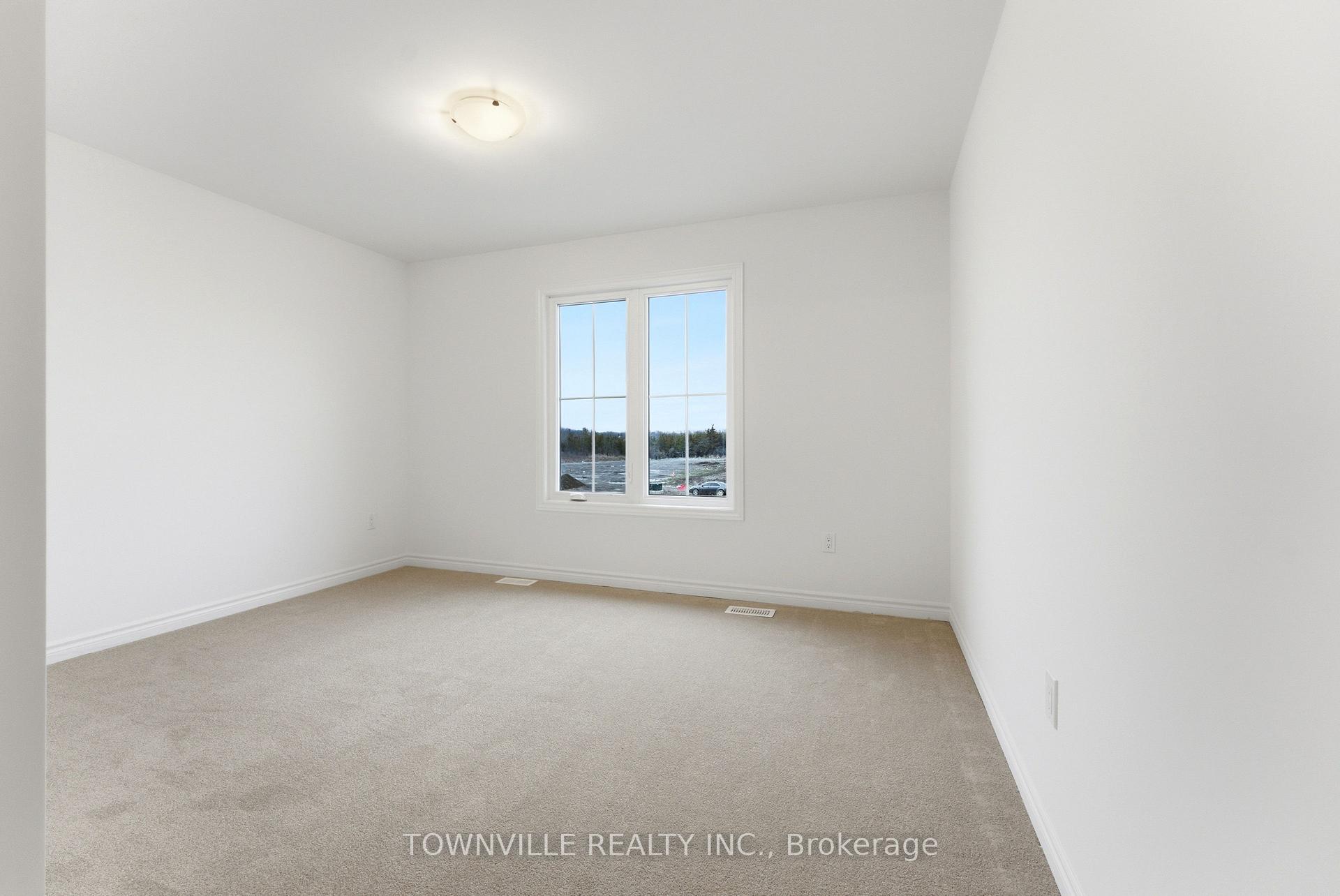 Photo 21 of 55 Bradden Crescent, Belleville, Belleville Ward — HOMEH