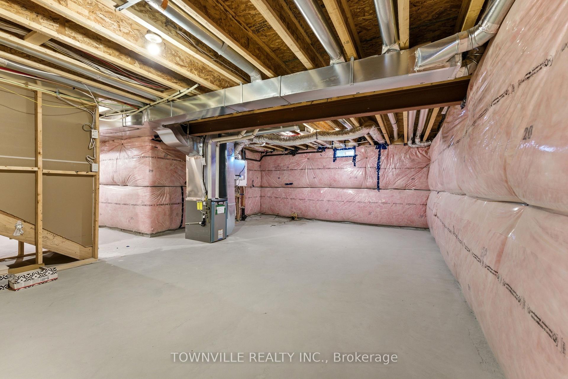 Photo 29 of 55 Bradden Crescent, Belleville, Belleville Ward — HOMEH