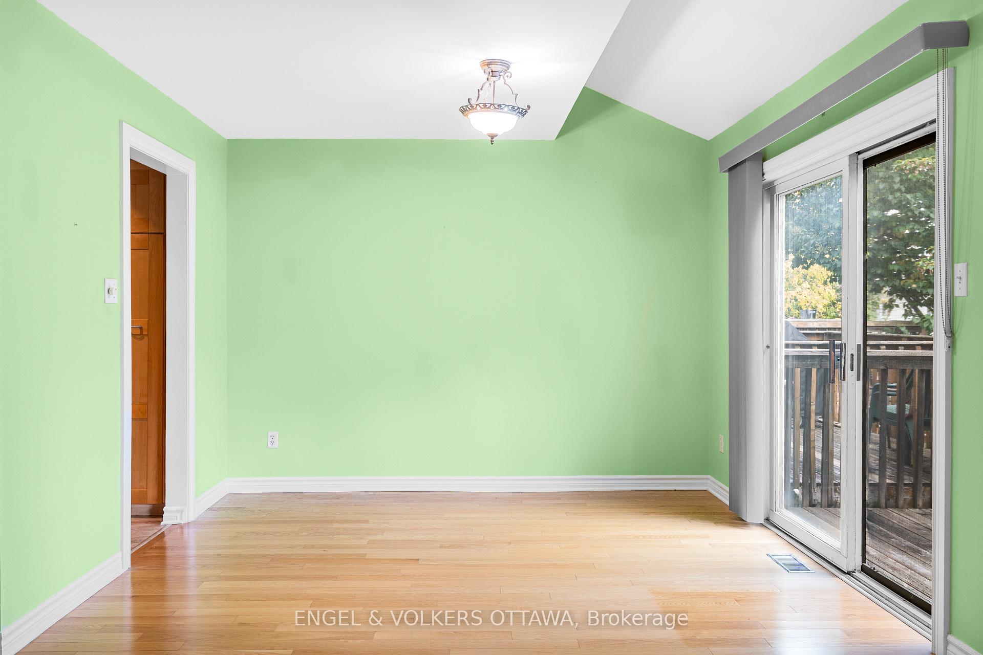 Photo 11 of 6 Bridgewater Terrace, Ottawa, Barrhaven - Cedargrove/Fraserdale — HOMEH