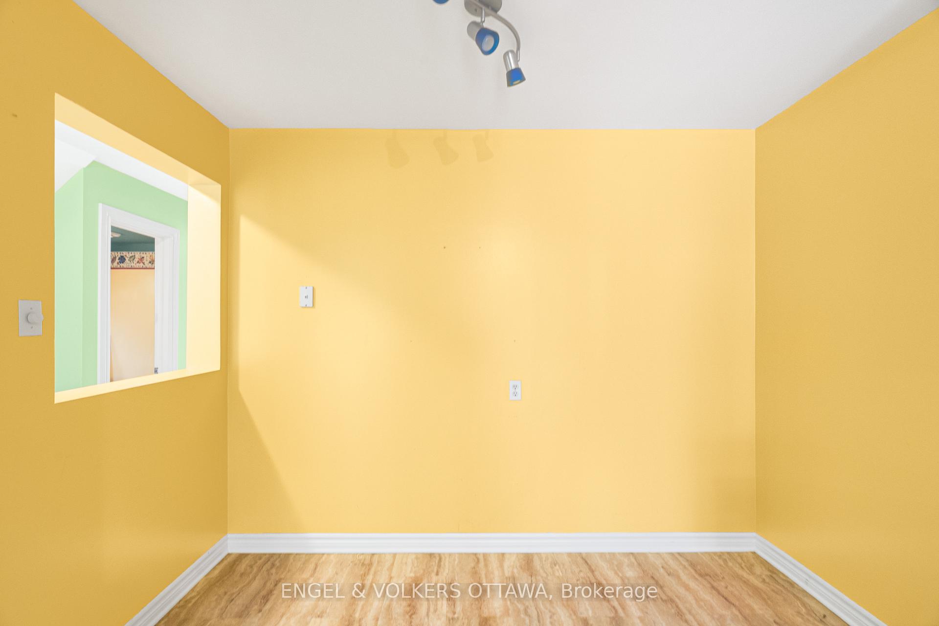 Photo 18 of 6 Bridgewater Terrace, Ottawa, Barrhaven - Cedargrove/Fraserdale — HOMEH