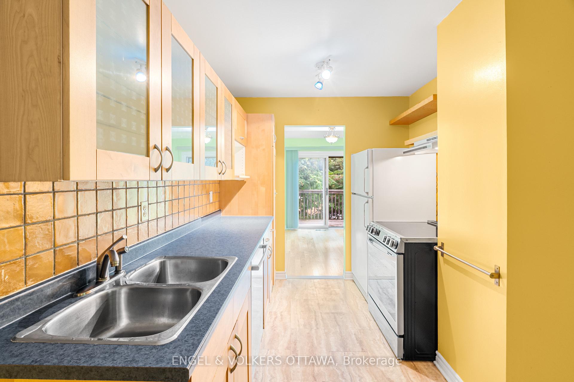 Photo 19 of 6 Bridgewater Terrace, Ottawa, Barrhaven - Cedargrove/Fraserdale — HOMEH