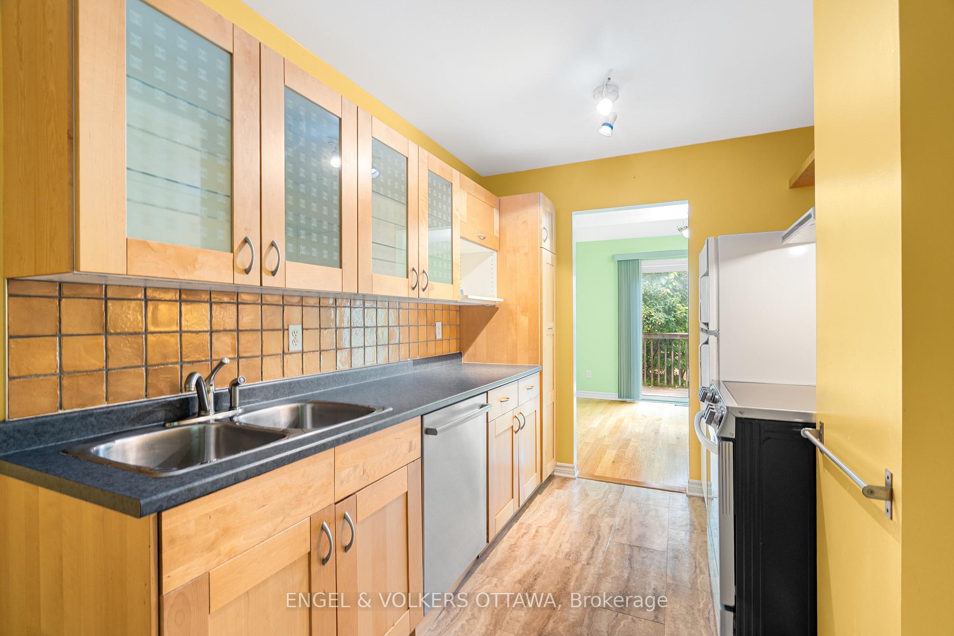Photo 20 of 6 Bridgewater Terrace, Ottawa, Barrhaven - Cedargrove/Fraserdale — HOMEH