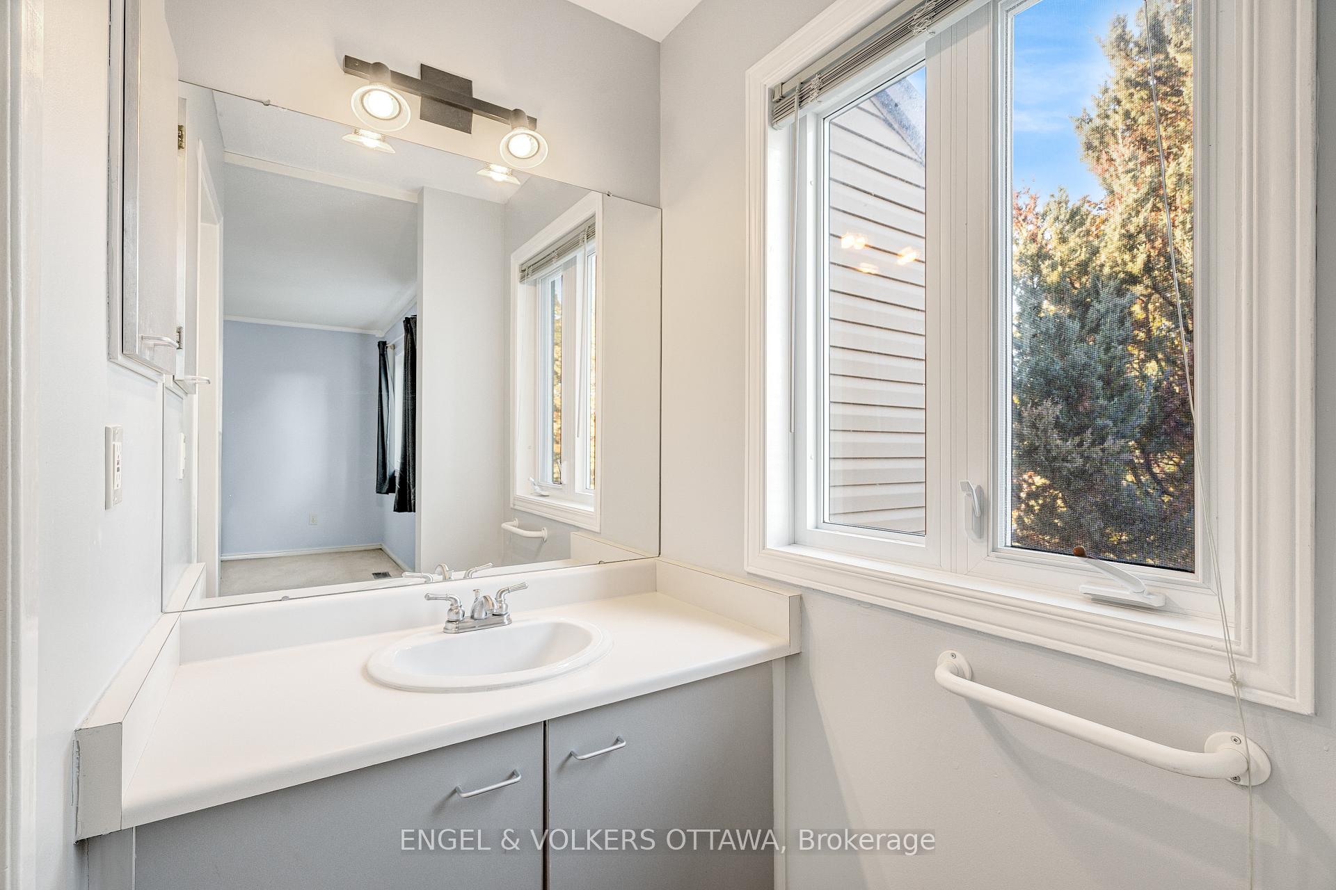 Photo 29 of 6 Bridgewater Terrace, Ottawa, Barrhaven - Cedargrove/Fraserdale — HOMEH