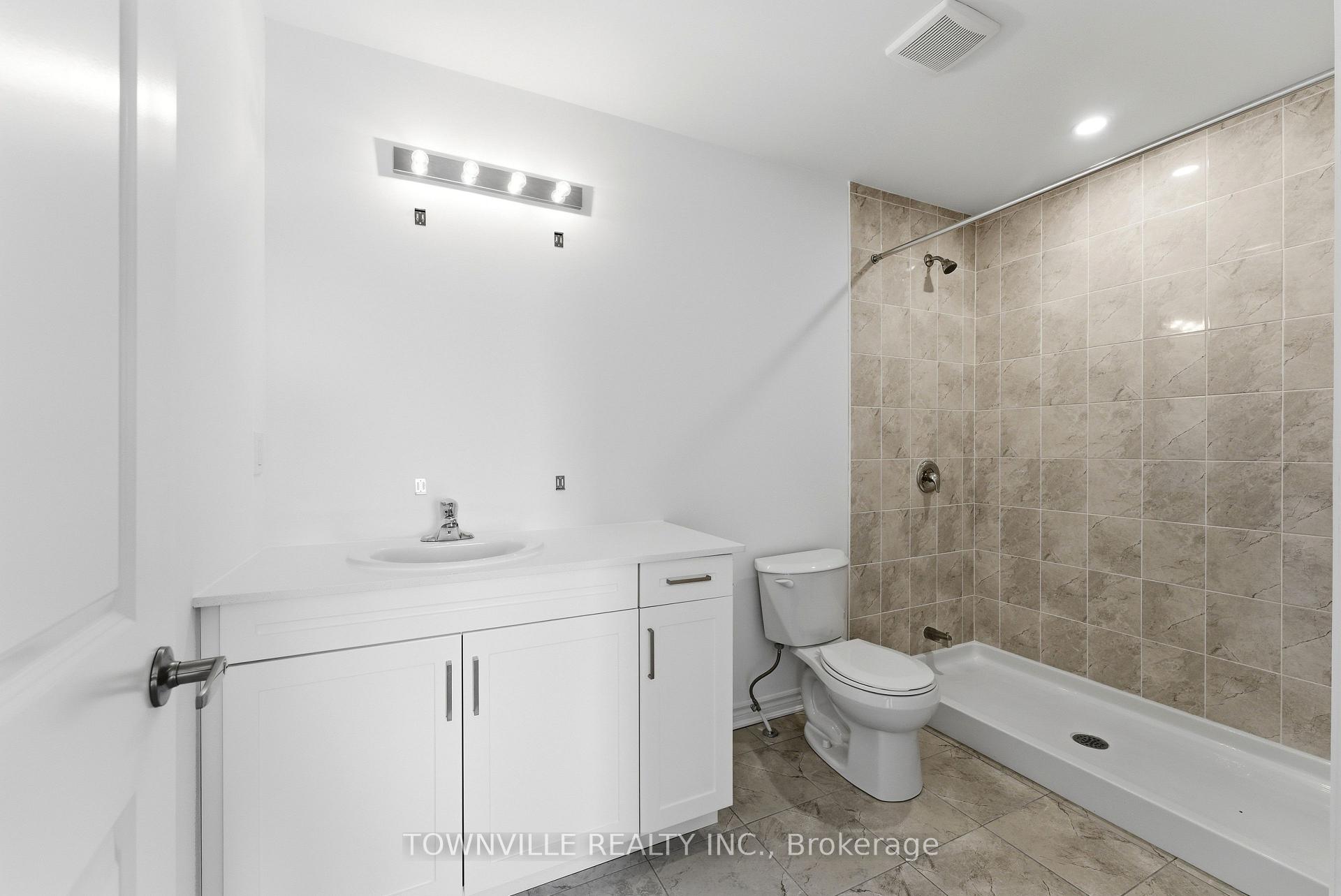 Photo 25 of 36 Bradden Crescent, Belleville, Belleville Ward — HOMEH
