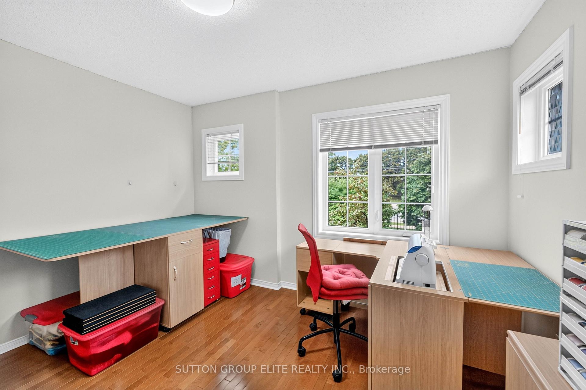 Photo 33 of Unit 29, 5223 Fairford Crescent, Mississauga, East Credit — HOMEH