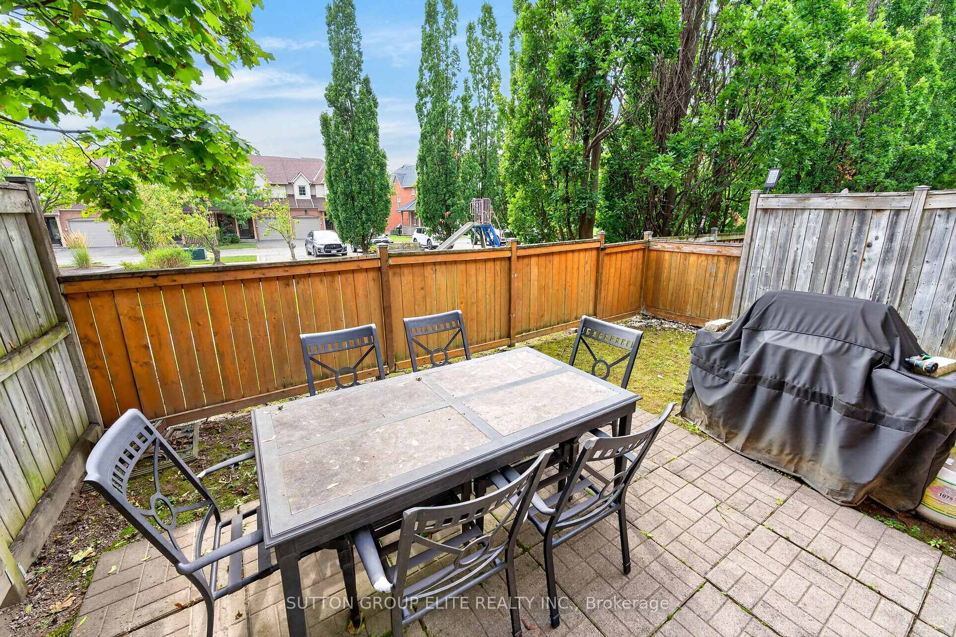Photo 43 of Unit 29, 5223 Fairford Crescent, Mississauga, East Credit — HOMEH