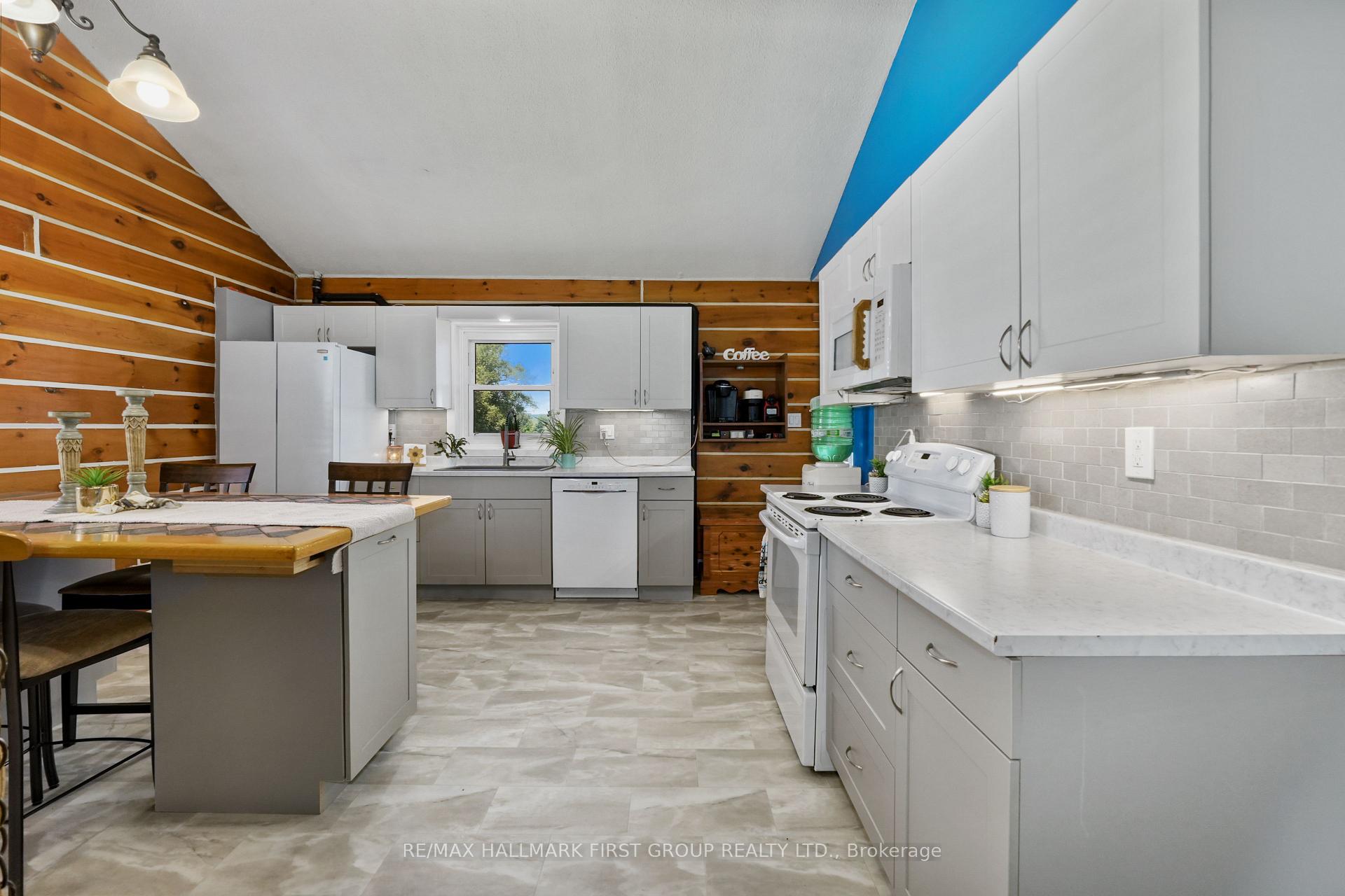 Photo 14 of 7638 Telephone Road, Hamilton Township, Rural Hamilton — HOMEH