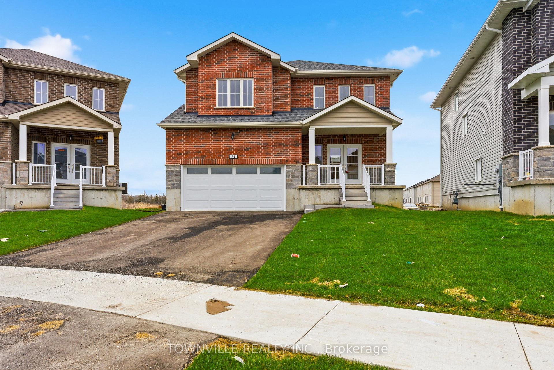 Photo 2 of 51 Bradden Crescent, Belleville, Belleville Ward — HOMEH