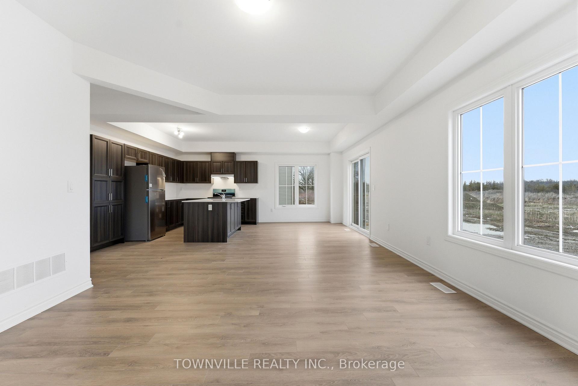 Photo 13 of 51 Bradden Crescent, Belleville, Belleville Ward — HOMEH