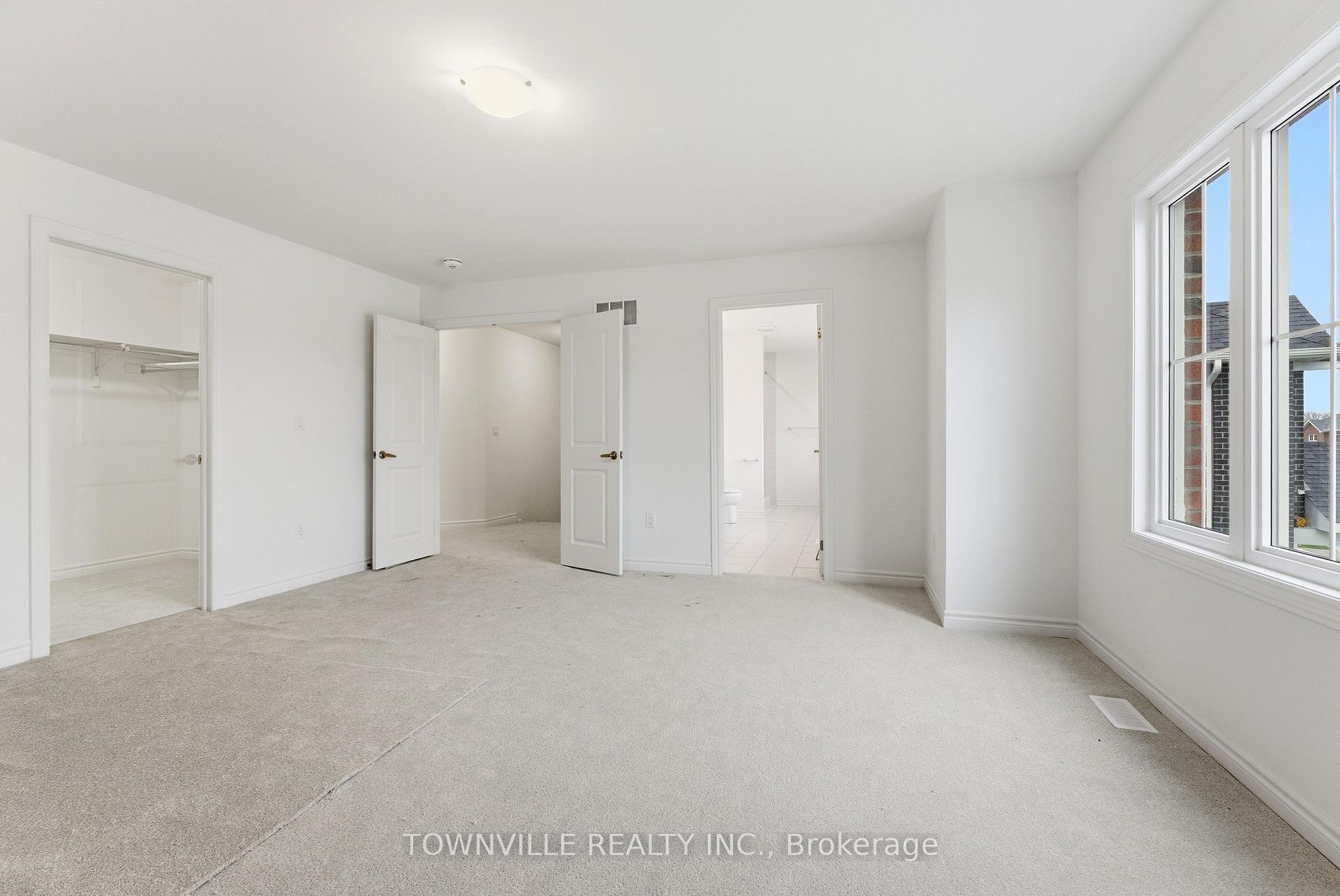 Photo 19 of 51 Bradden Crescent, Belleville, Belleville Ward — HOMEH