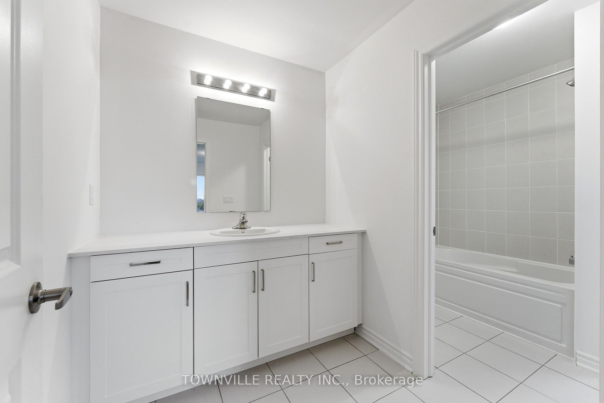 Photo 31 of 51 Bradden Crescent, Belleville, Belleville Ward — HOMEH