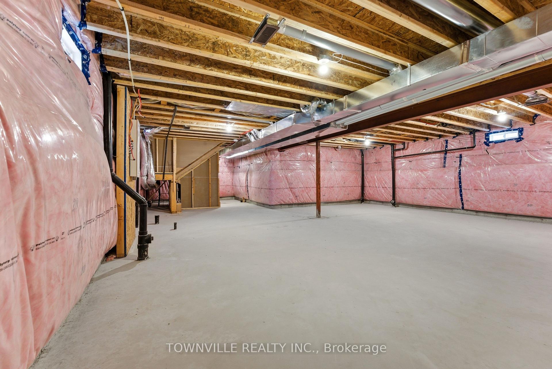 Photo 34 of 51 Bradden Crescent, Belleville, Belleville Ward — HOMEH