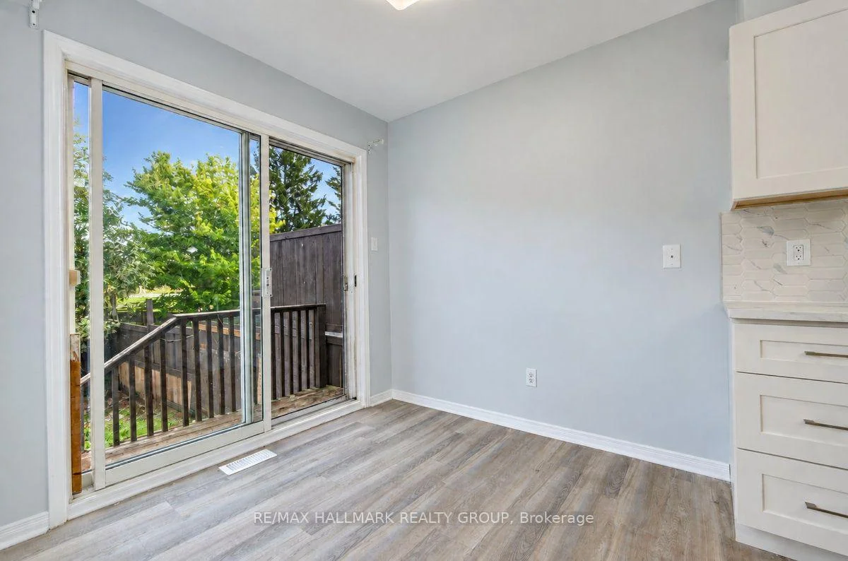 Photo 26 of 52 Piper Crescent, Ottawa, Kanata - Morgan's Grant/South March — HOMEH