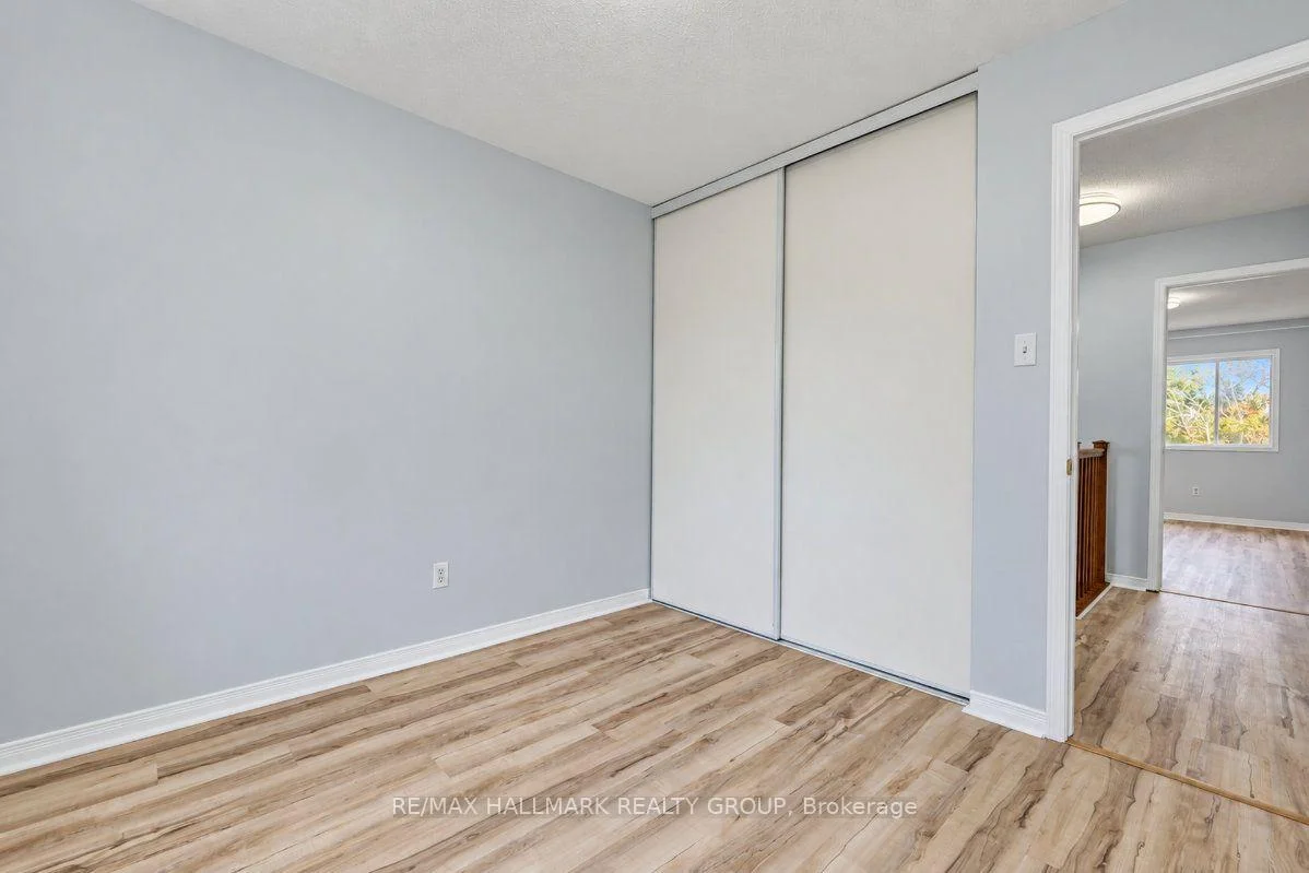 Photo 39 of 52 Piper Crescent, Ottawa, Kanata - Morgan's Grant/South March — HOMEH